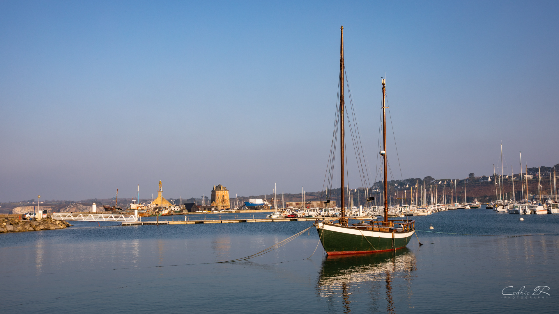 Le port de CAMARET SUR MER 