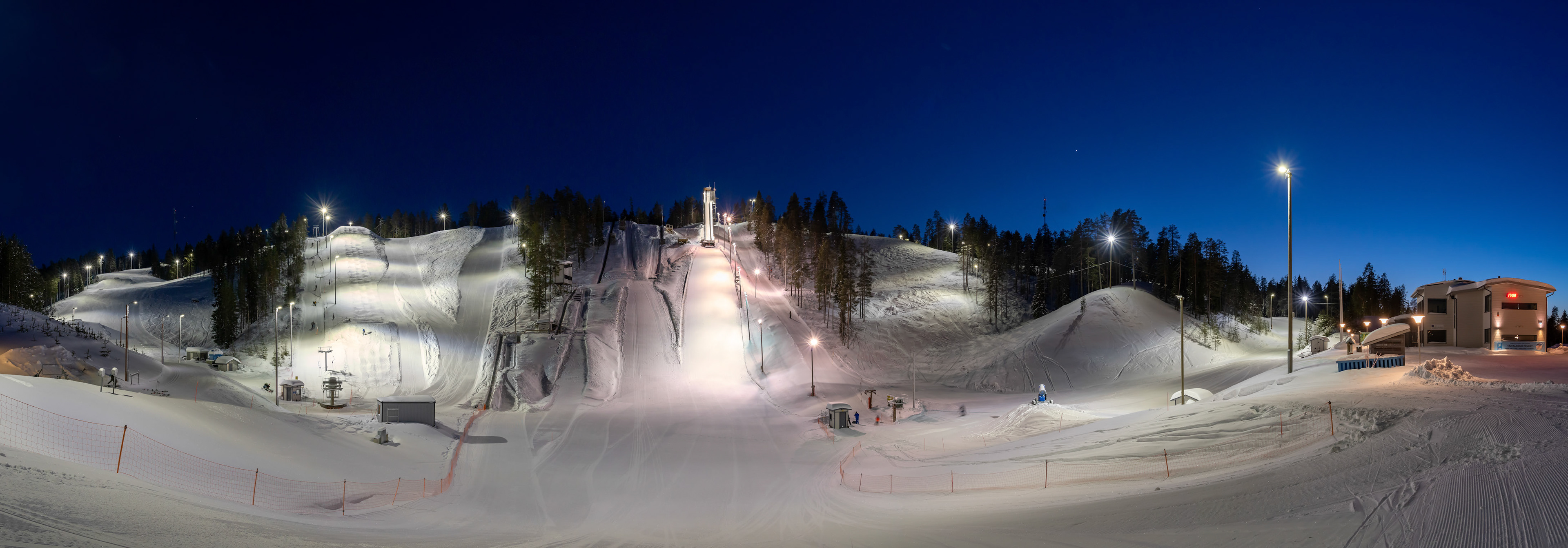 Taivalvaaran hieno valaistus