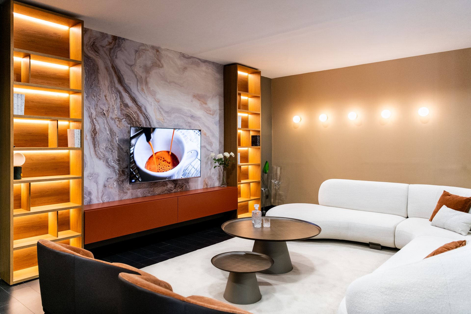 Showroom L'Expo, Gabon