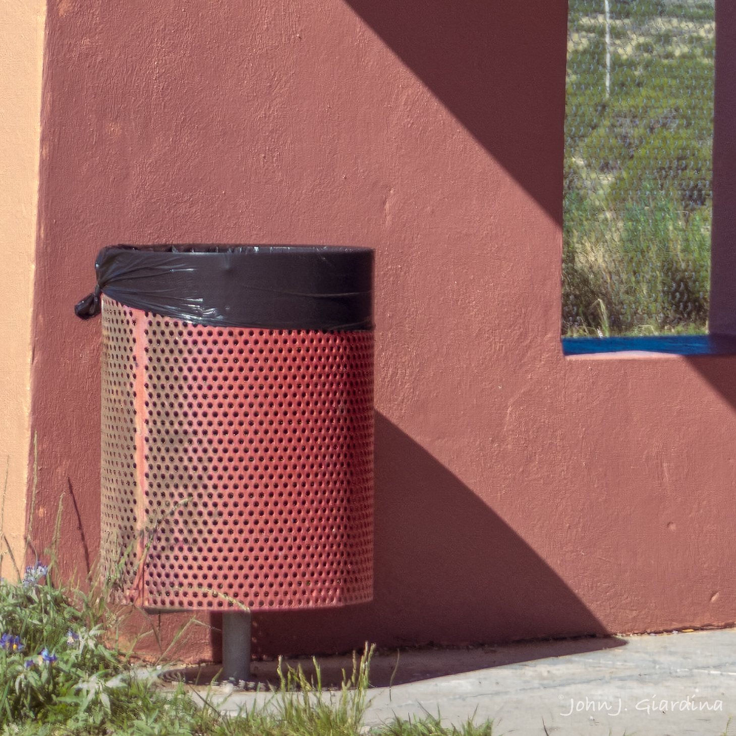 Arizona Rest Area Rubbish Bin