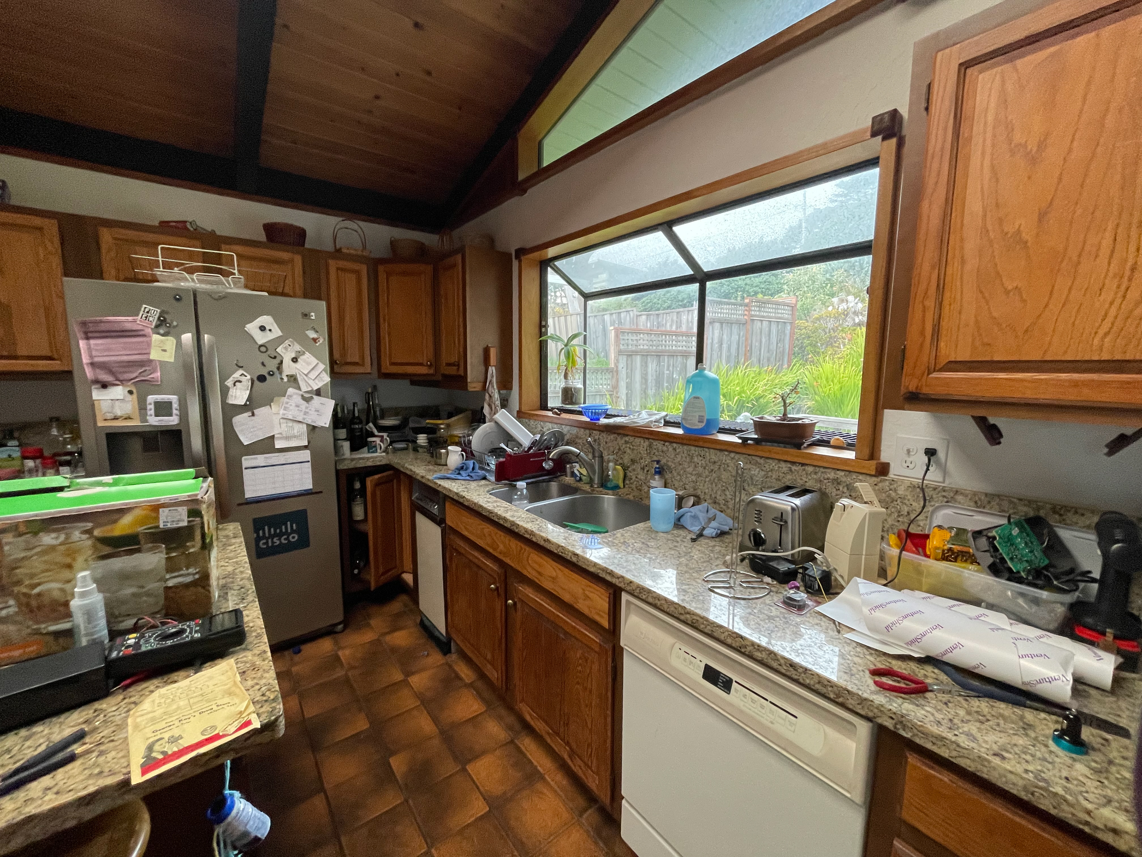 Kitchen (Before)