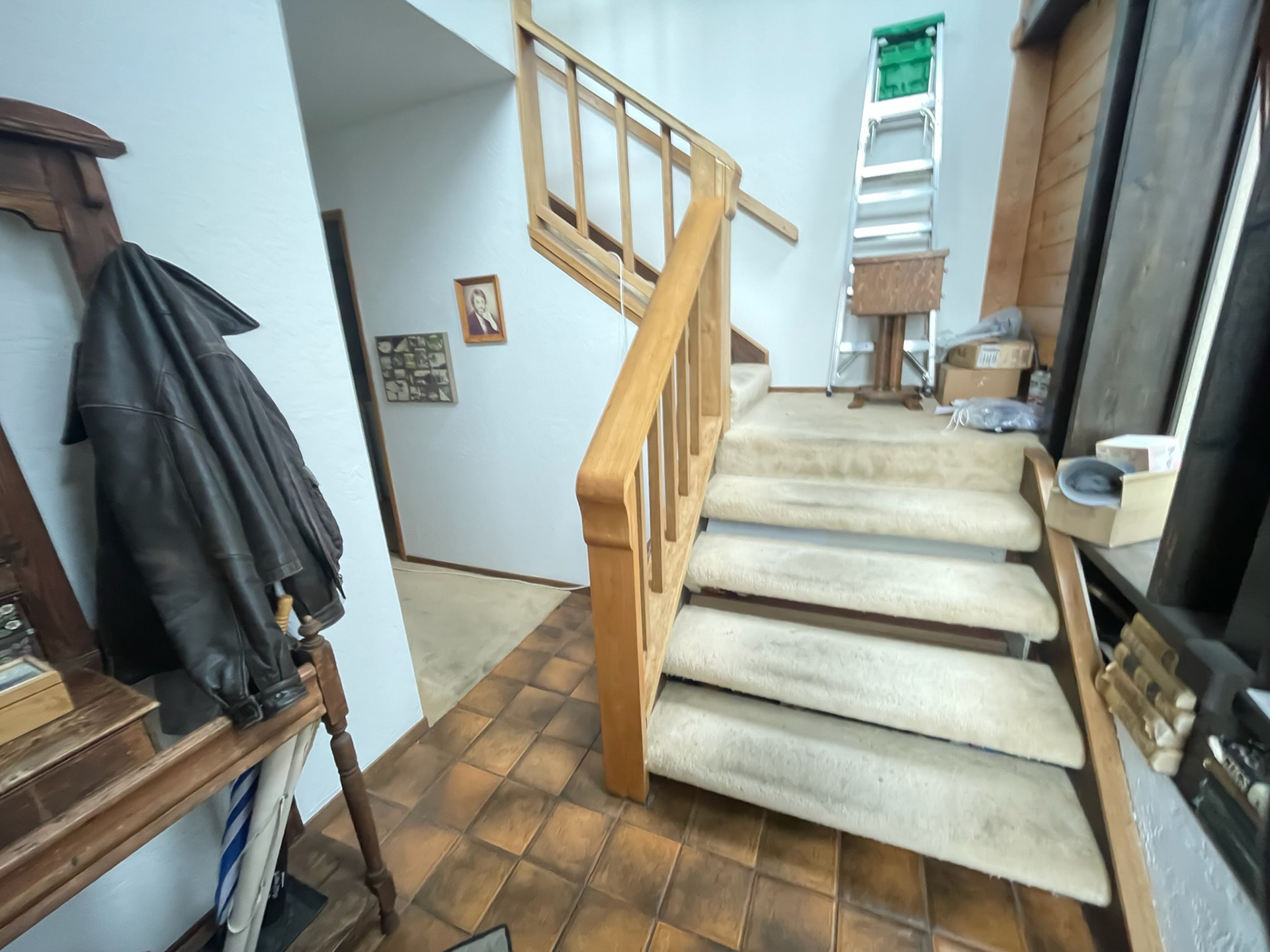 Foyer (Before)