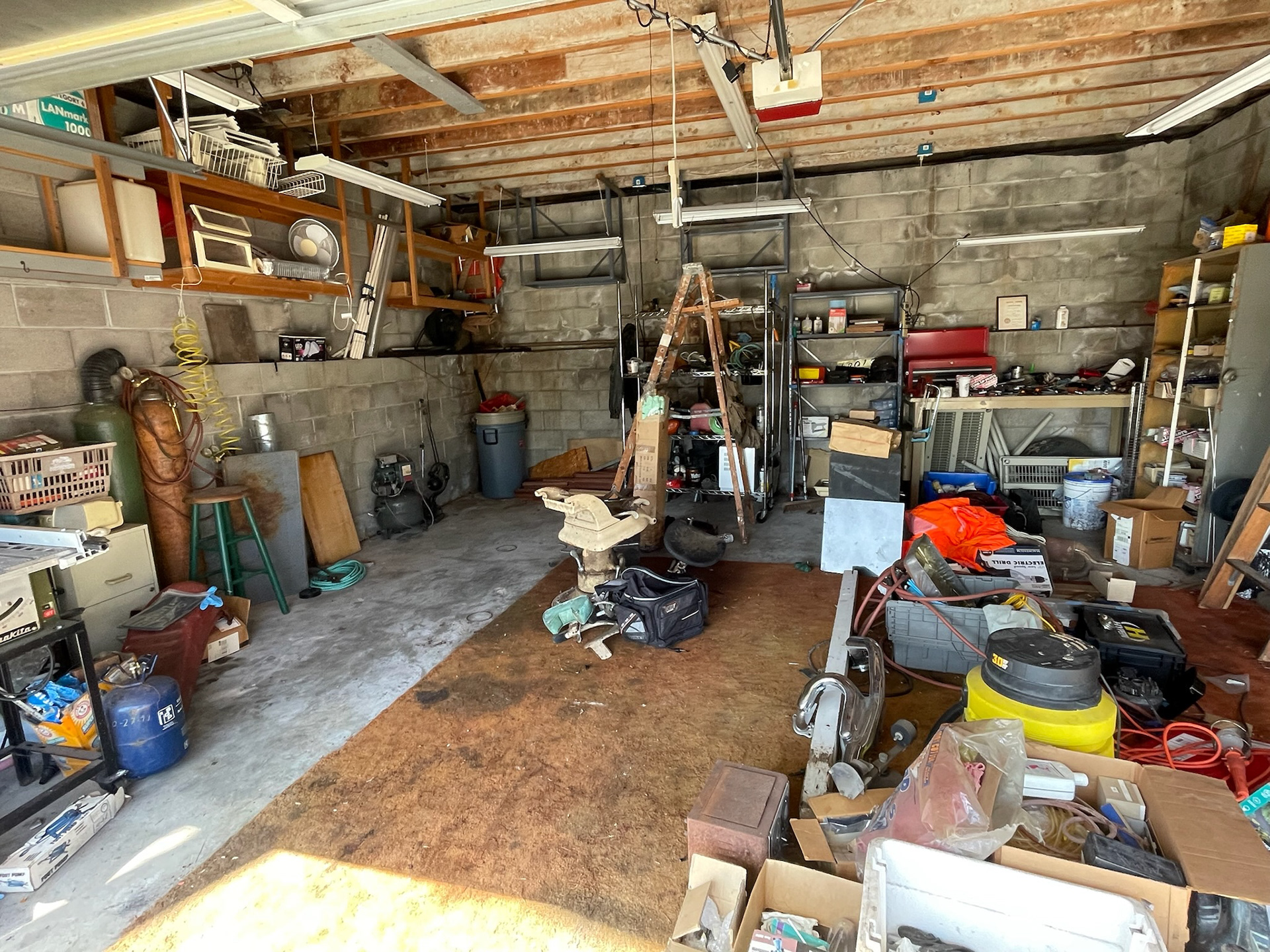 Garage (Before)