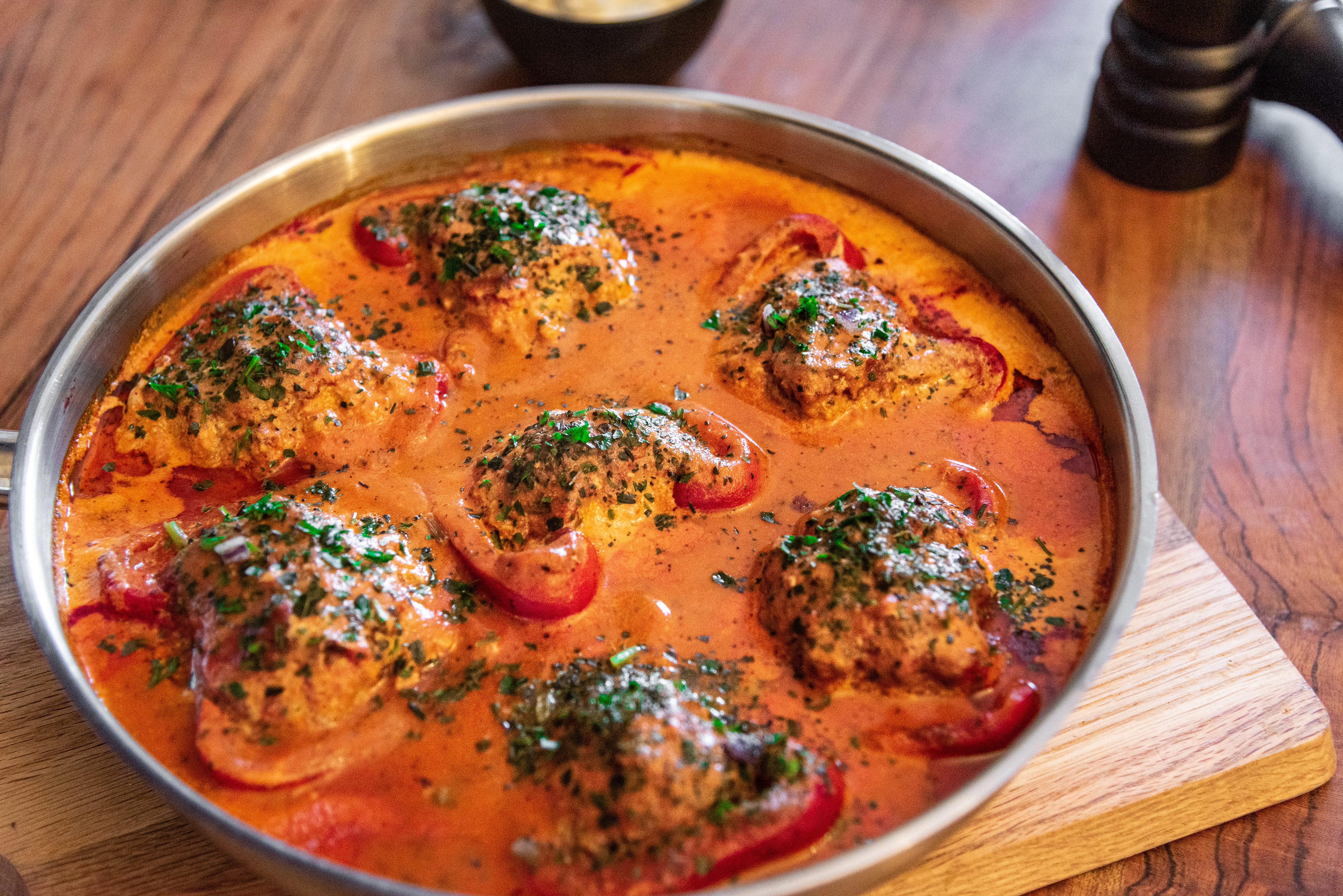Keto/Low Carb Stuffed Bell Peppers