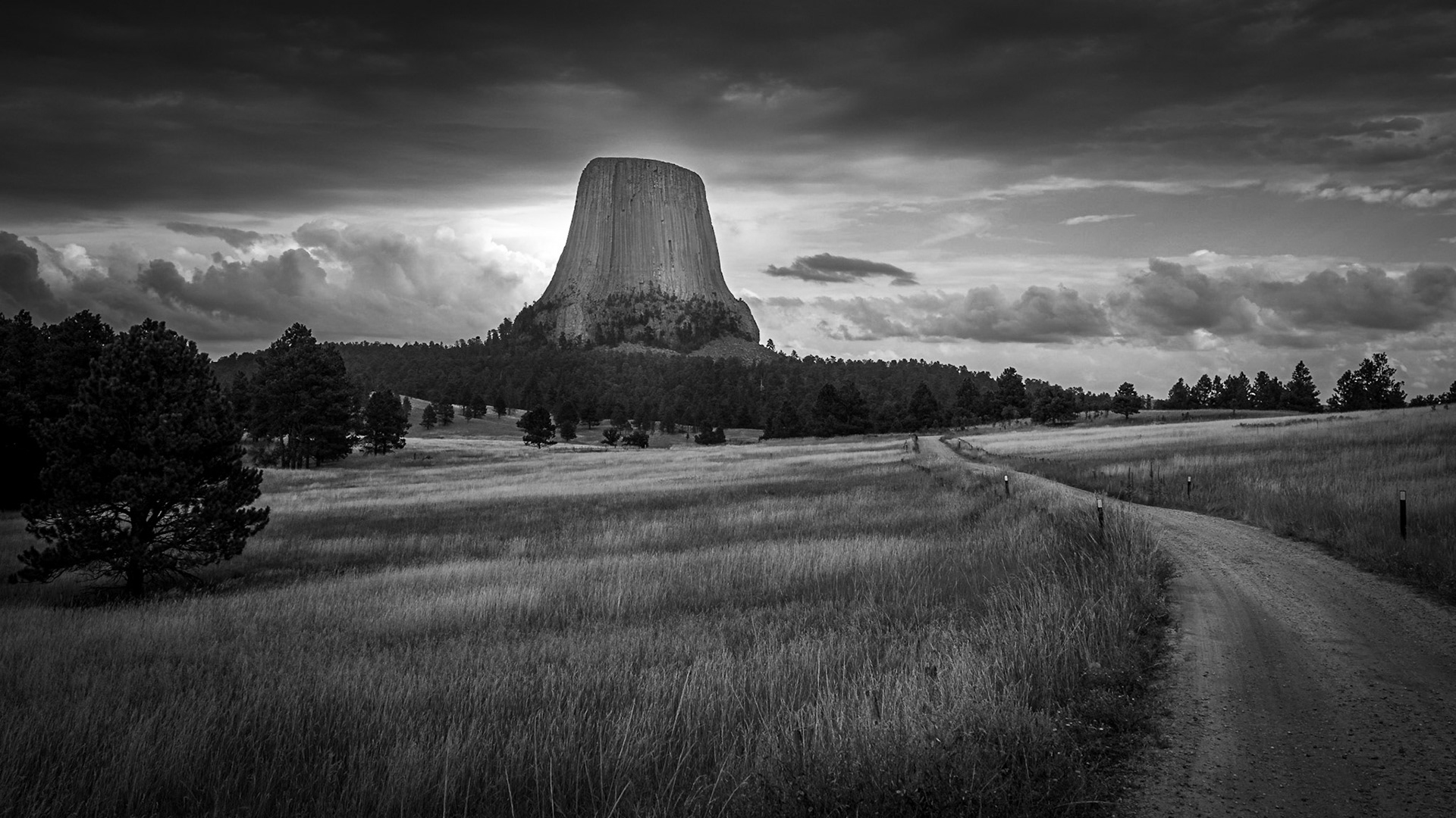 Devil's Tower - Path to Revered Ground