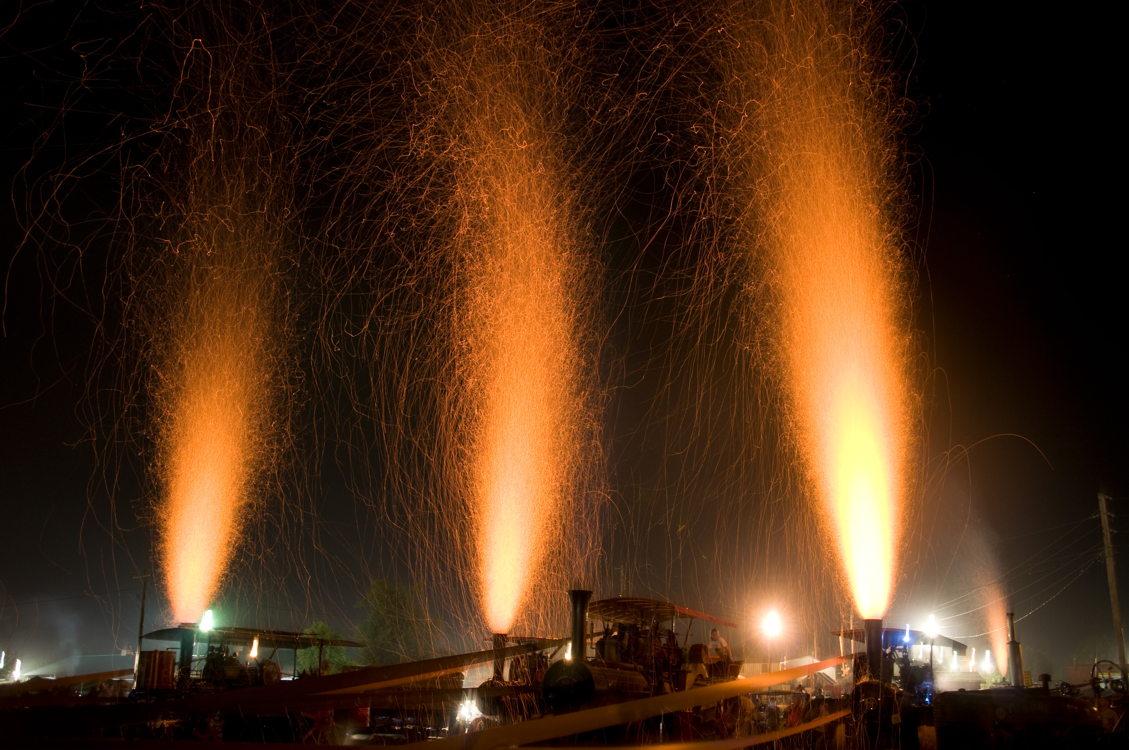 Sparks Show at Old Threshers