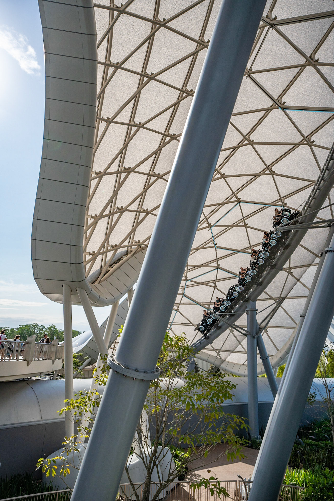 Photo by Jon Roost (www.jonroostphotos.com)