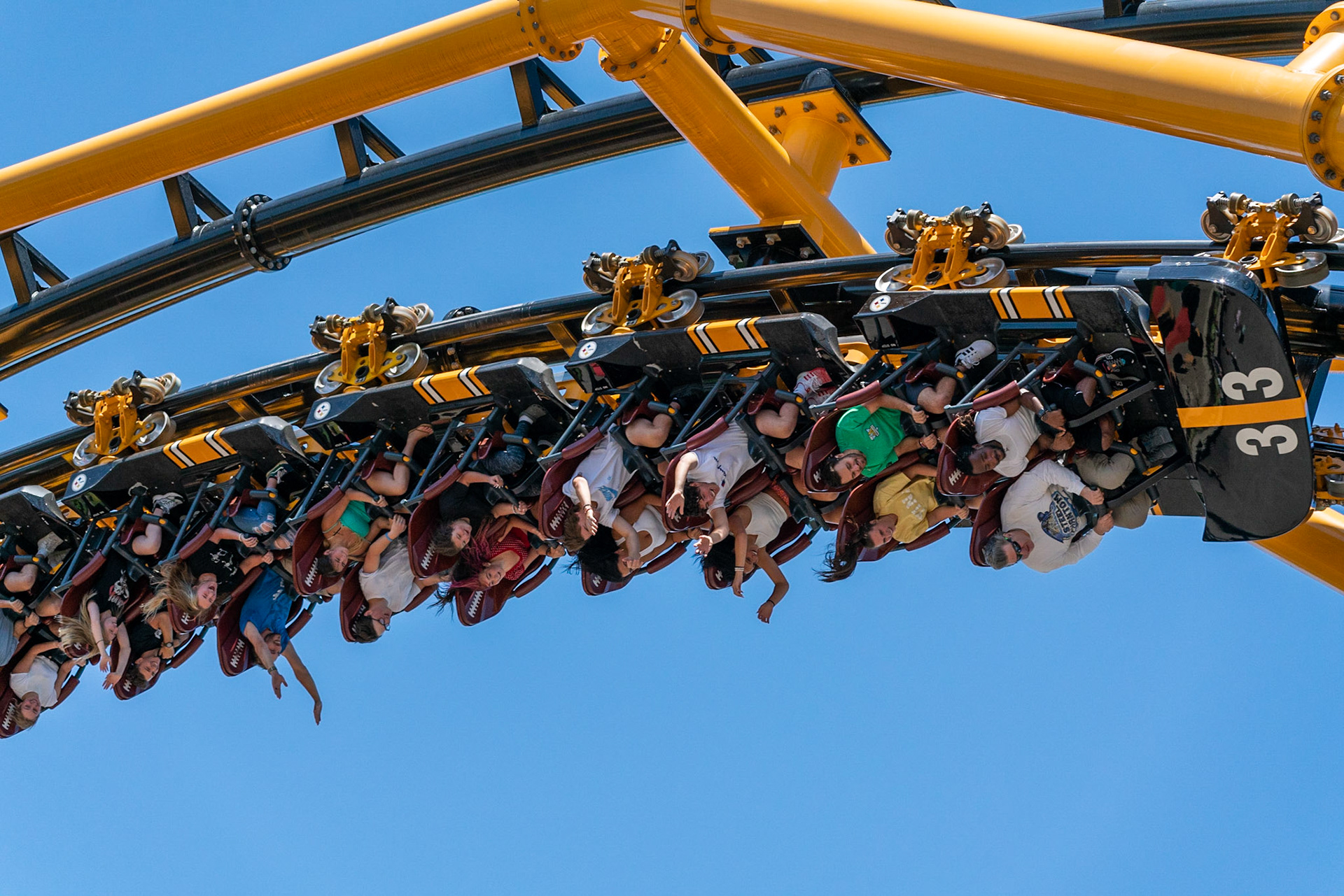 Photo by Jon Roost (www.jonroostphotos.com)