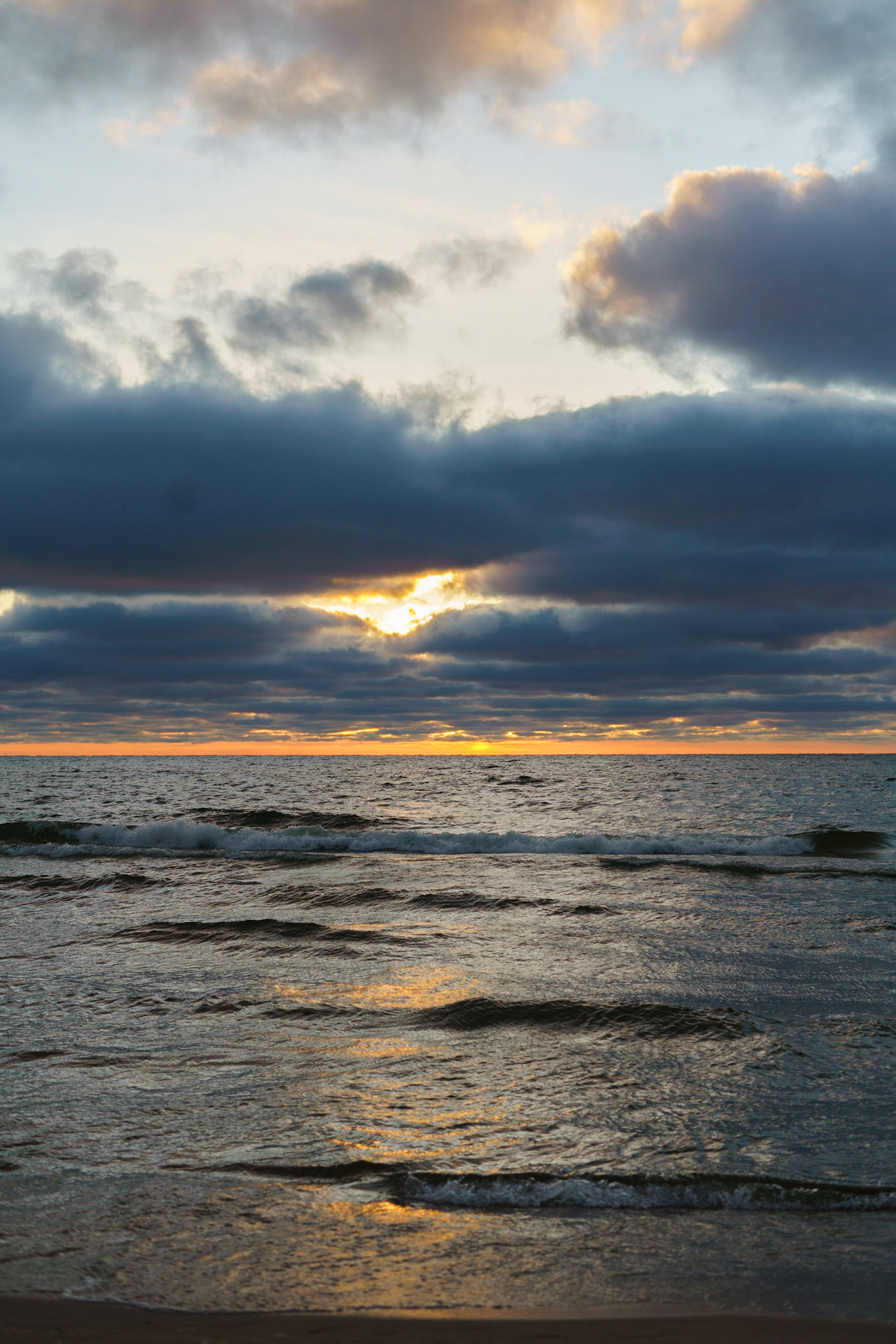 Photo by Jon Roost (www.jonroostphotos.com)