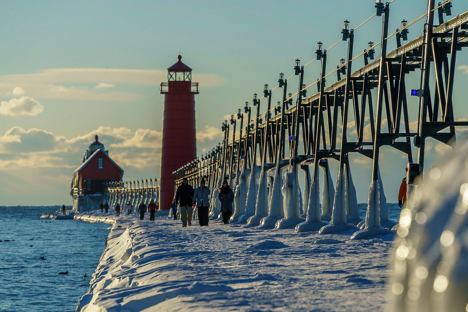 Photo by Jon Roost (www.jonroostphotos.com)