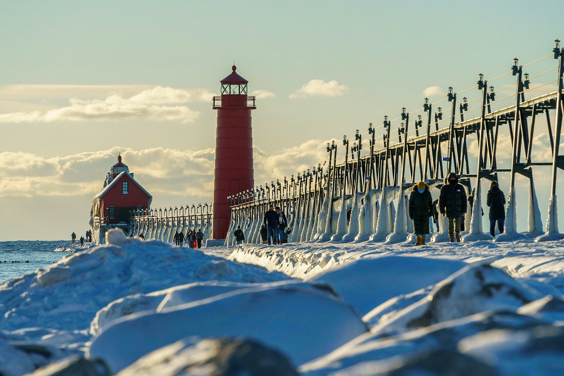 Photo by Jon Roost (www.jonroostphotos.com)