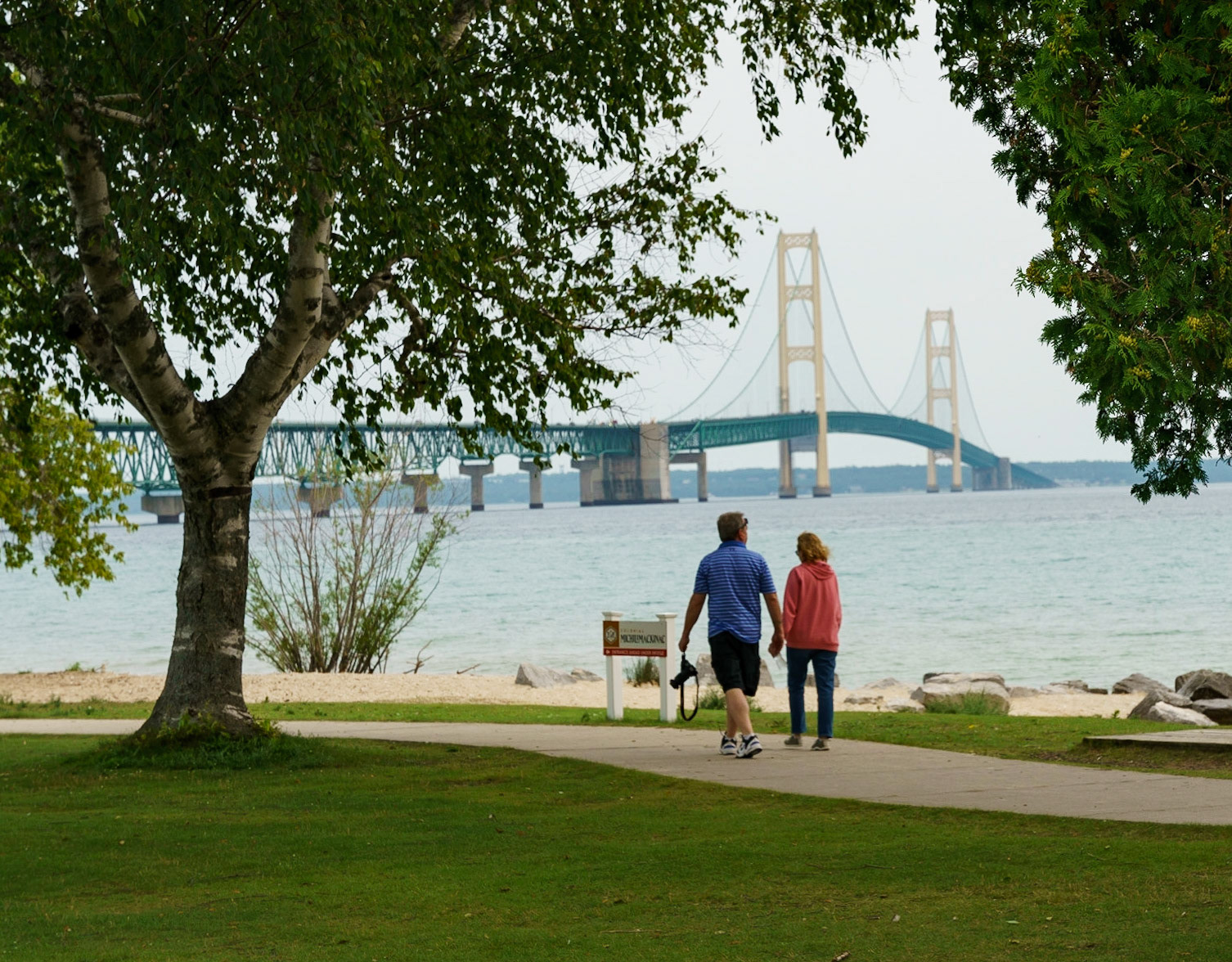 Photo by Jon Roost (www.jonroostphotos.com)