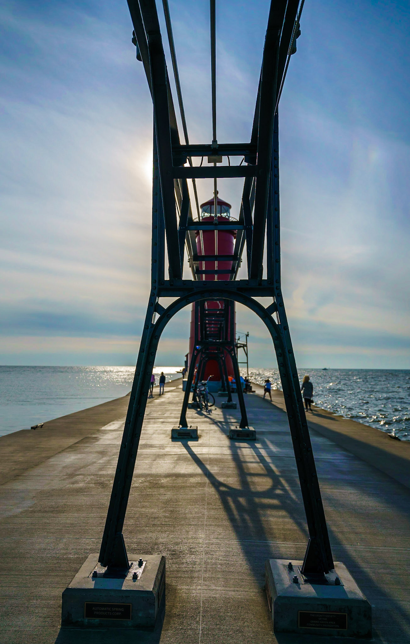 Photo by Jon Roost (www.jonroostphotos.com)