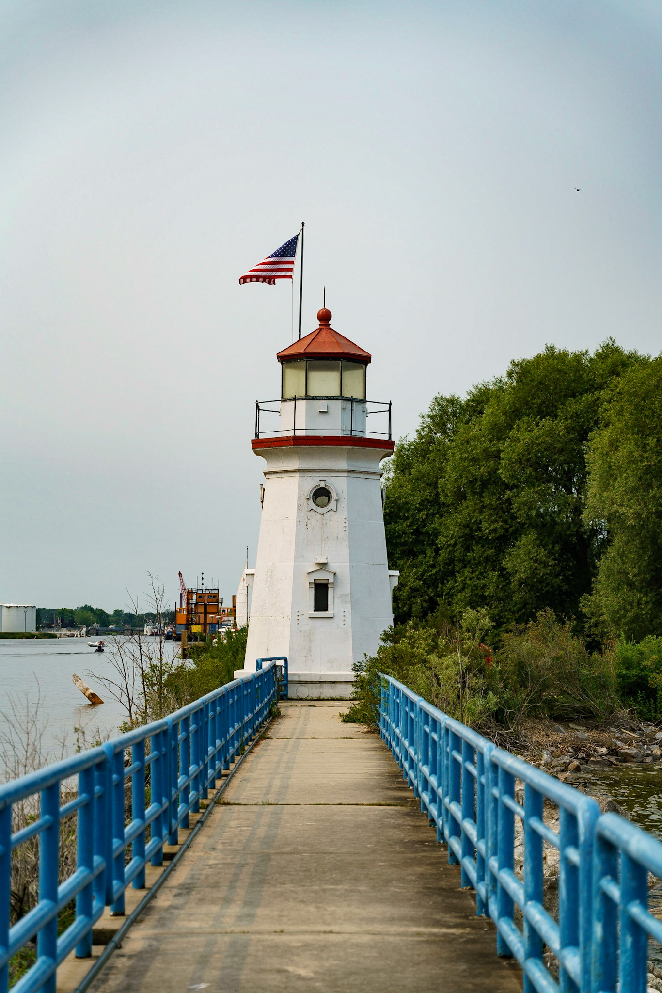 Photo by Jon Roost (www.jonroostphotos.com)