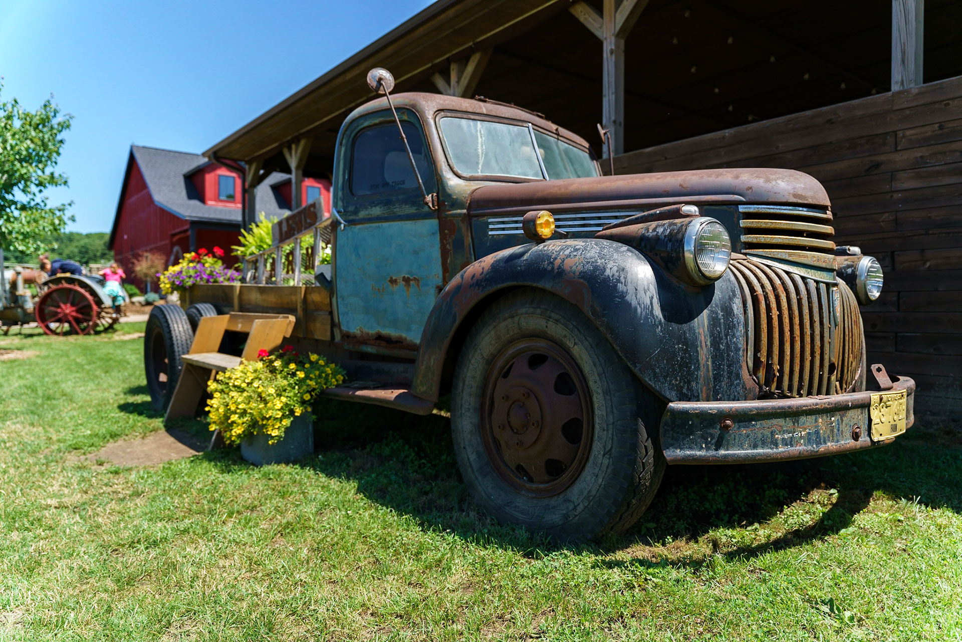 Photo by Jon Roost (www.jonroostphotos.com)