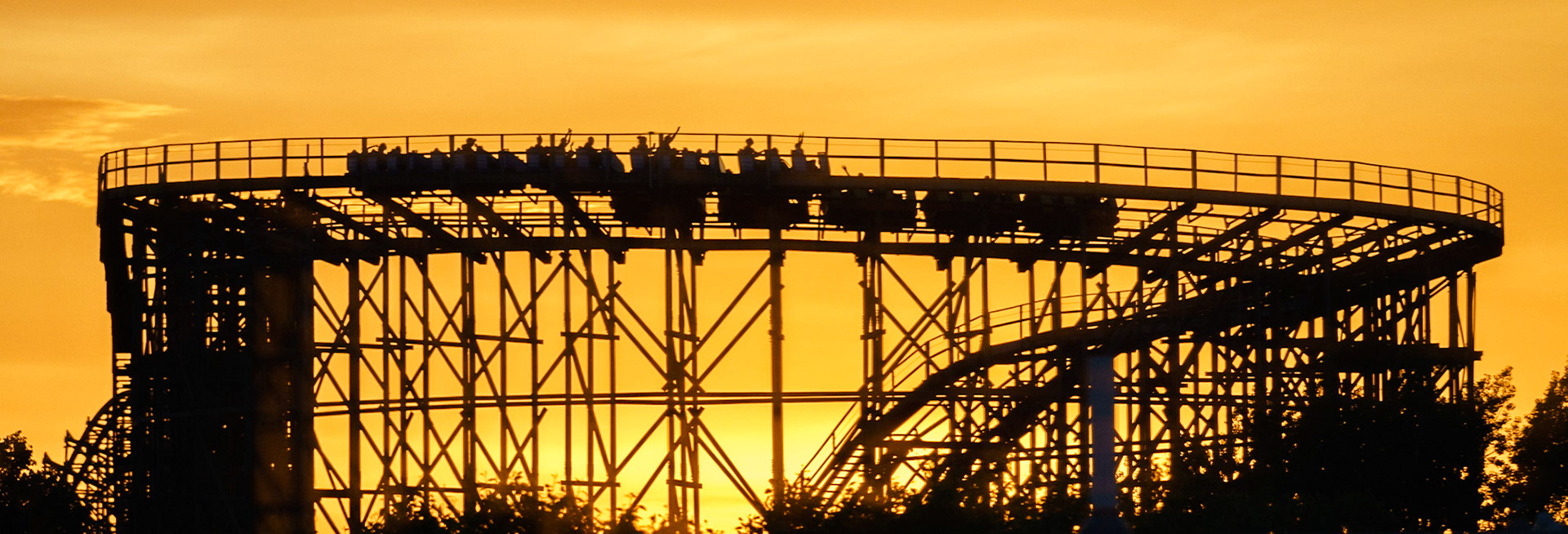 Photo by Jon Roost (www.jonroostphotos.com)