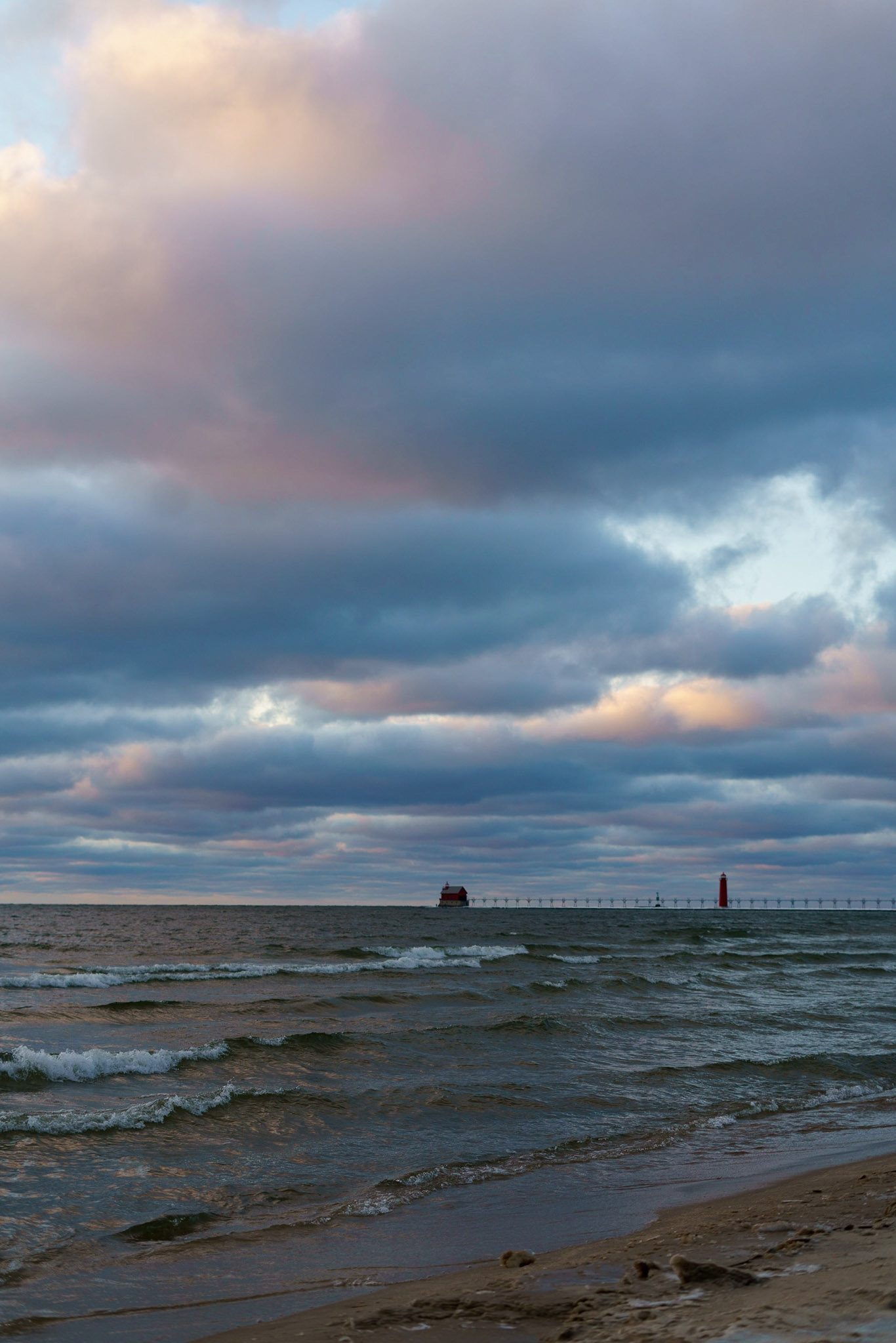 Photo by Jon Roost (www.jonroostphotos.com)