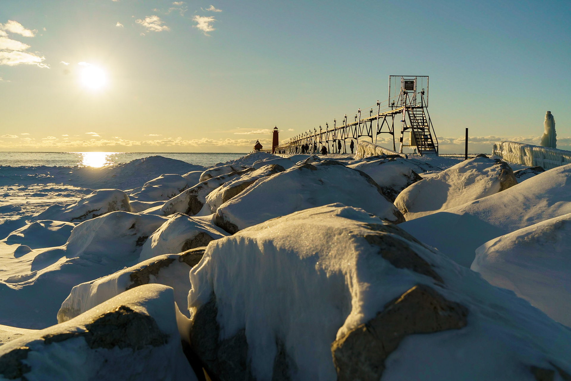 Photo by Jon Roost (www.jonroostphotos.com)