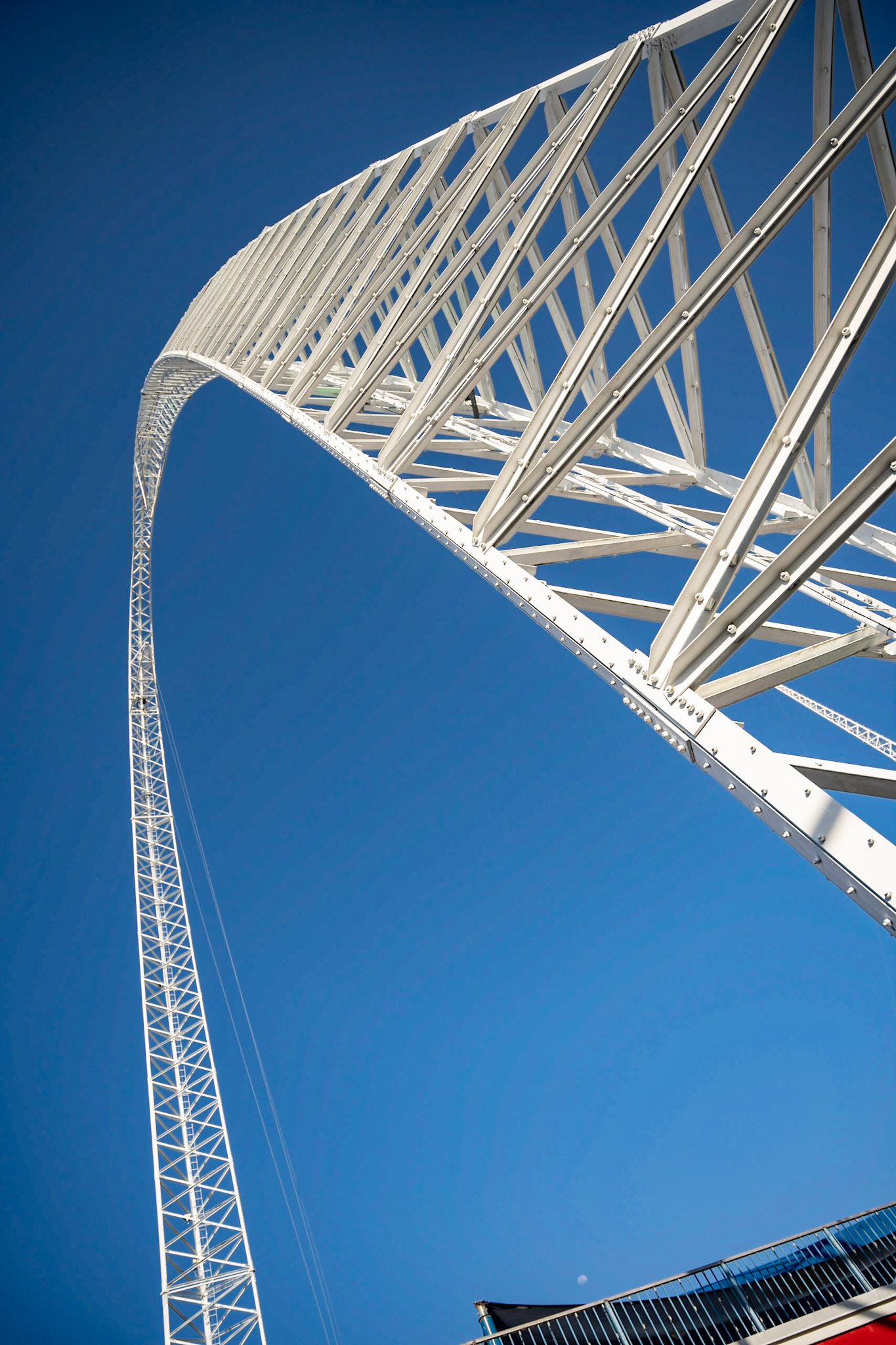 Photo by Jon Roost (www.jonroostphotos.com)