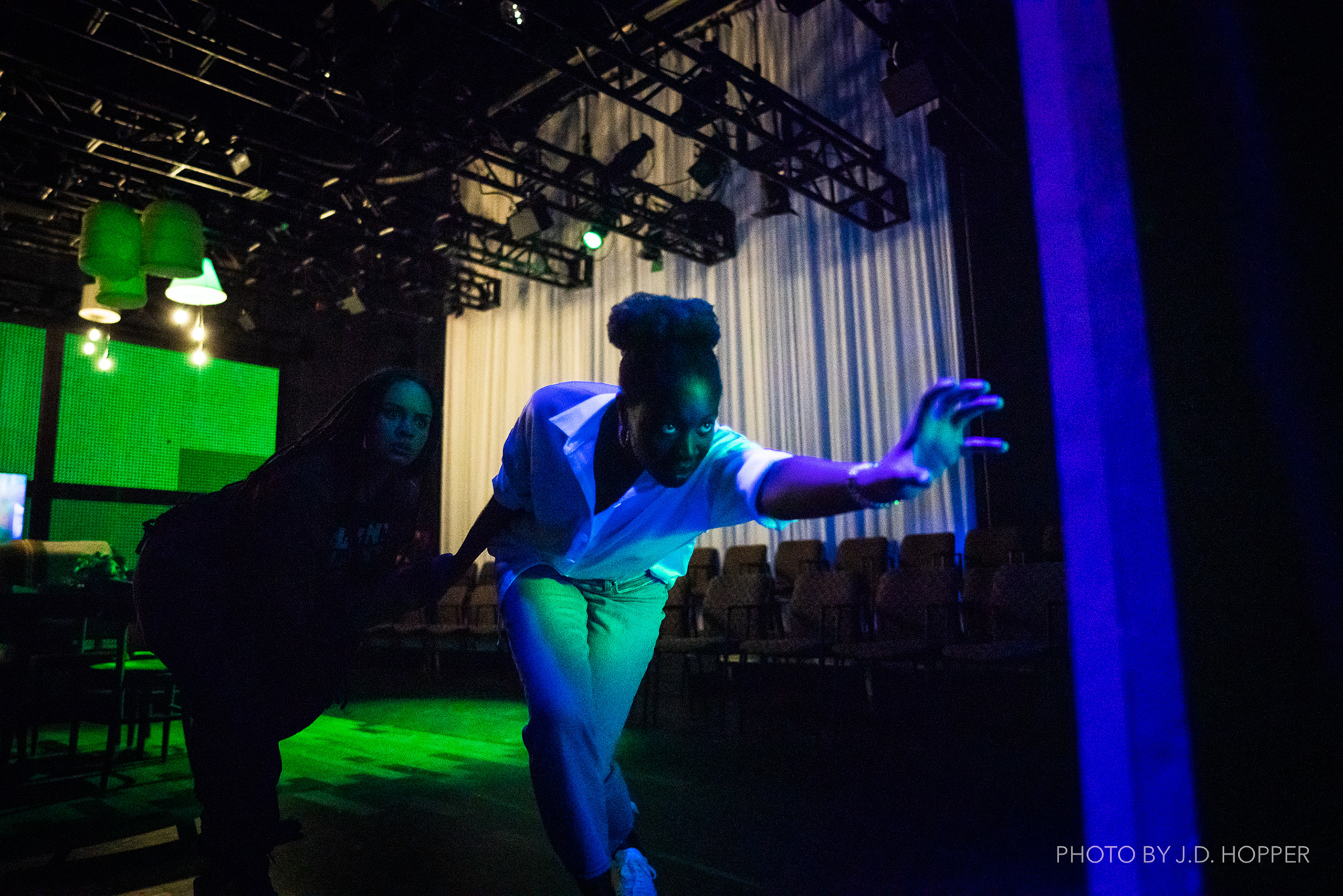 The cast of 'A Hit Dog Will Holler' at CMU Drama. (Photo by JDH)