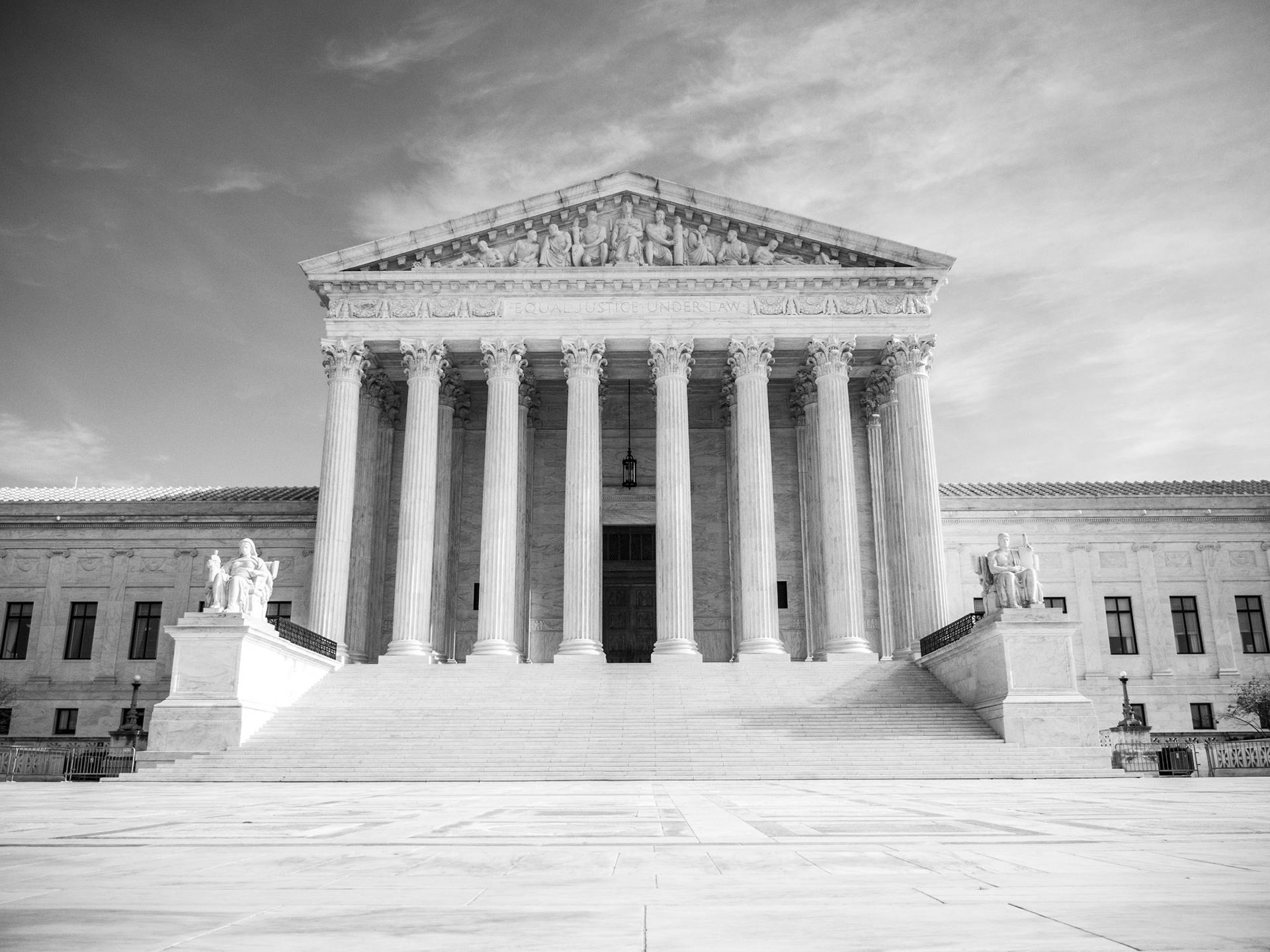 The US Supreme Court Building | Washington, DC