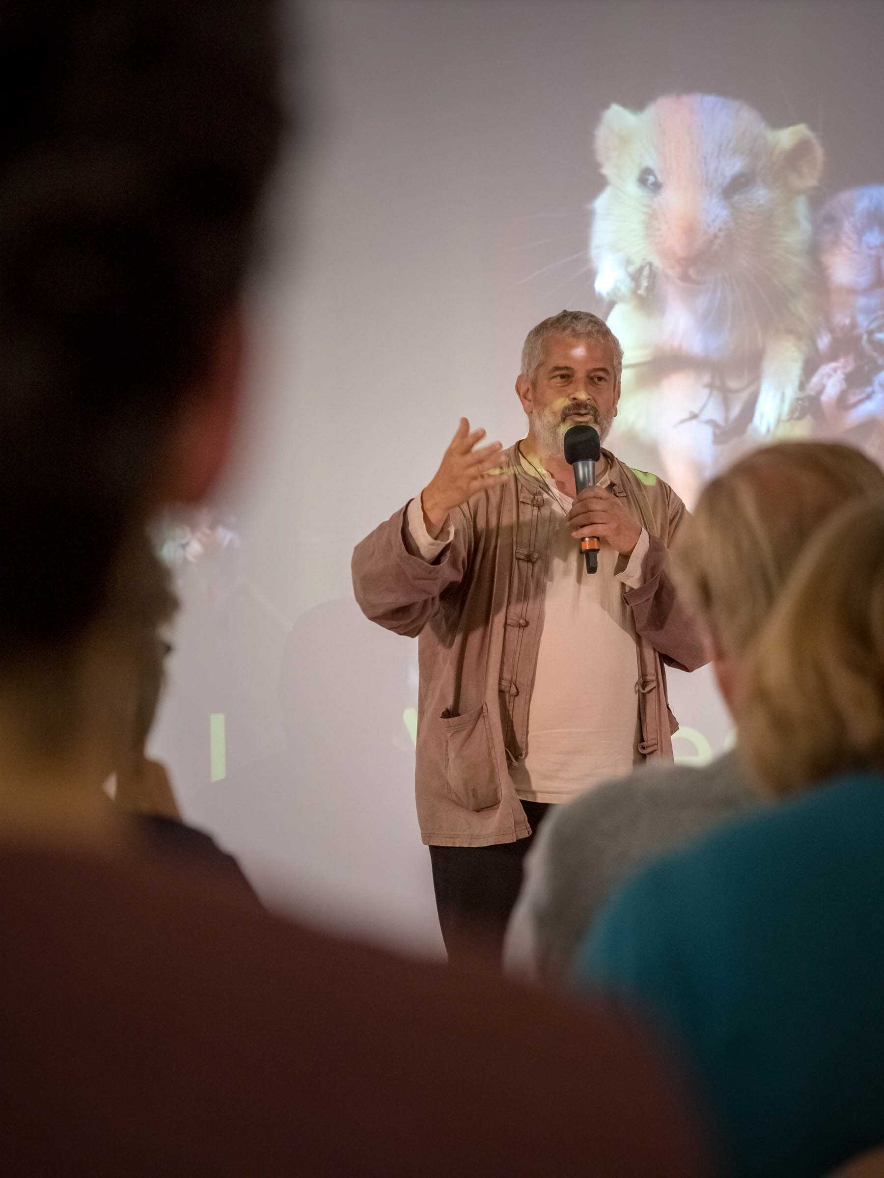 Hervé Coves, agronome spécialiste de la vie des sols