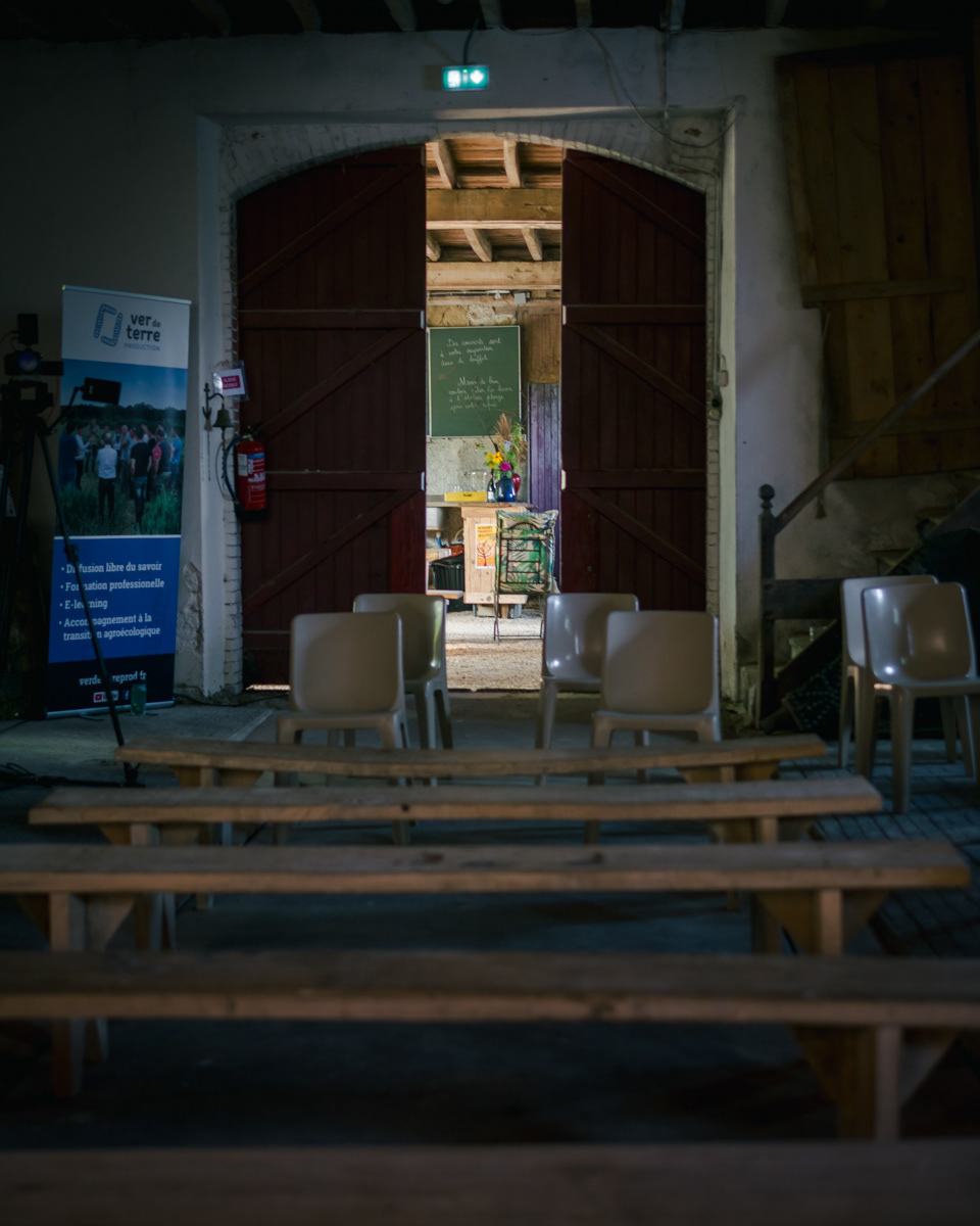 La grande salle de la Ferme du Refaire _ Marciac