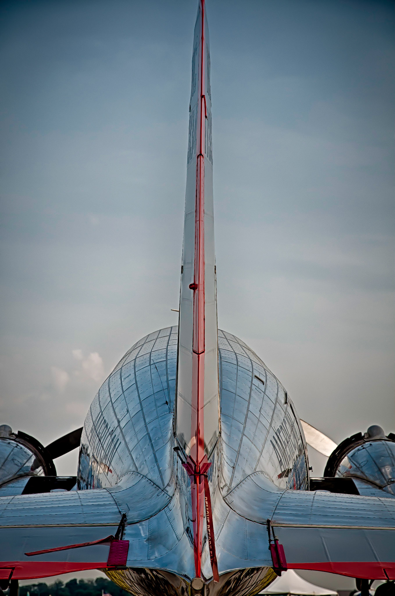 Douglas DC-3