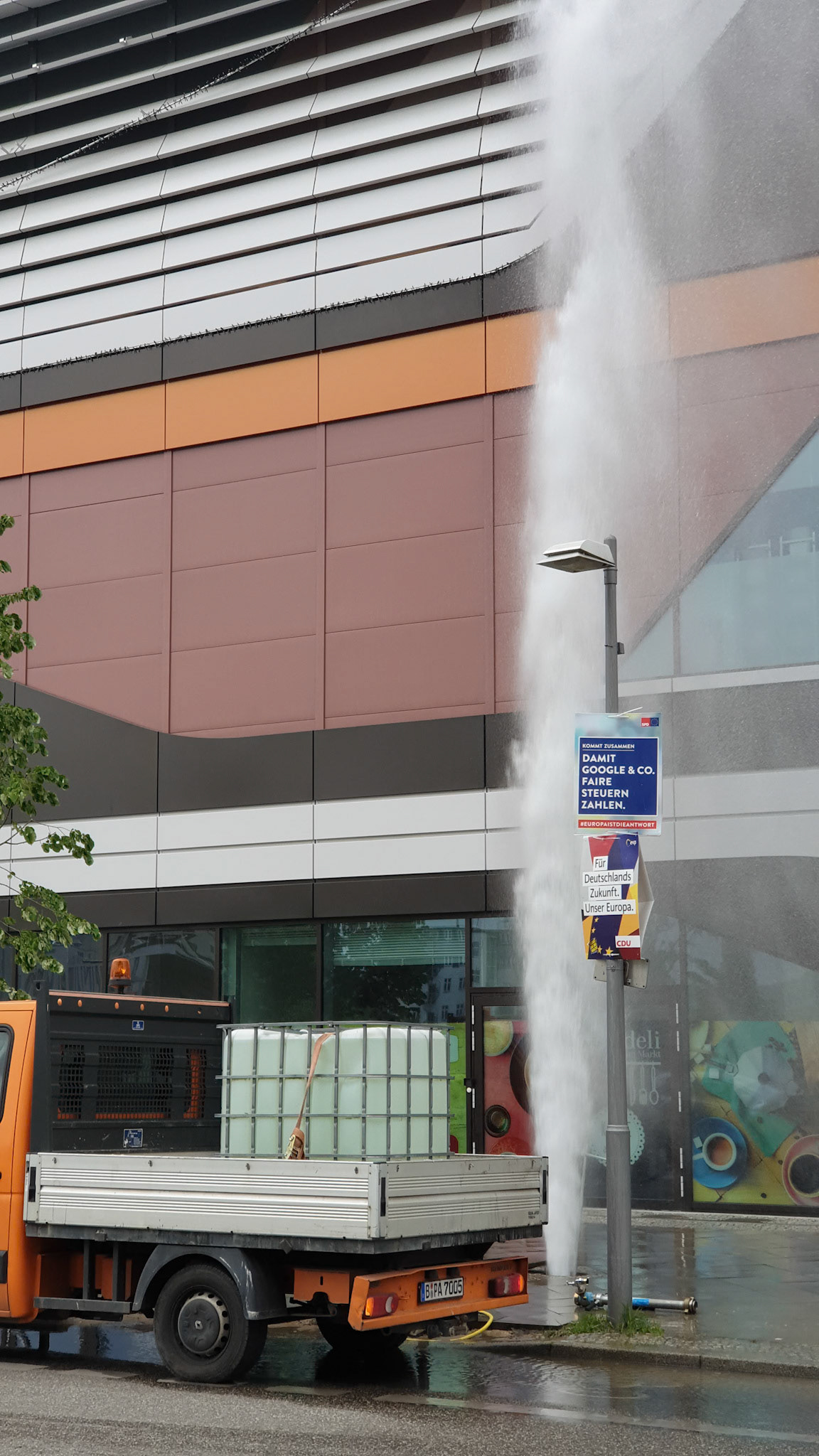 Waterfountain US style in Berlin