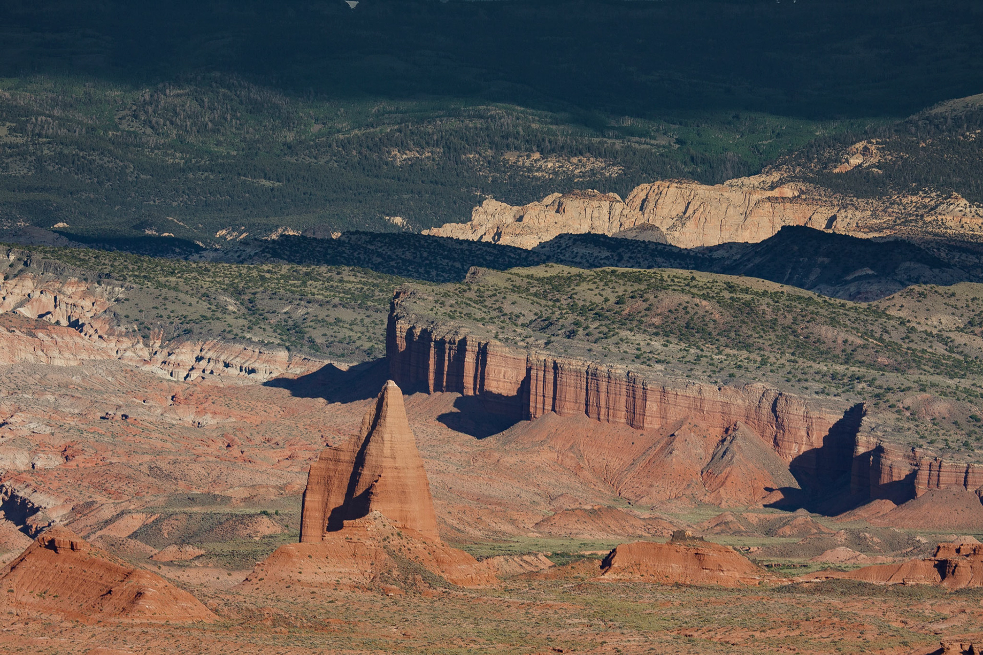 Lower South Desert Overlook