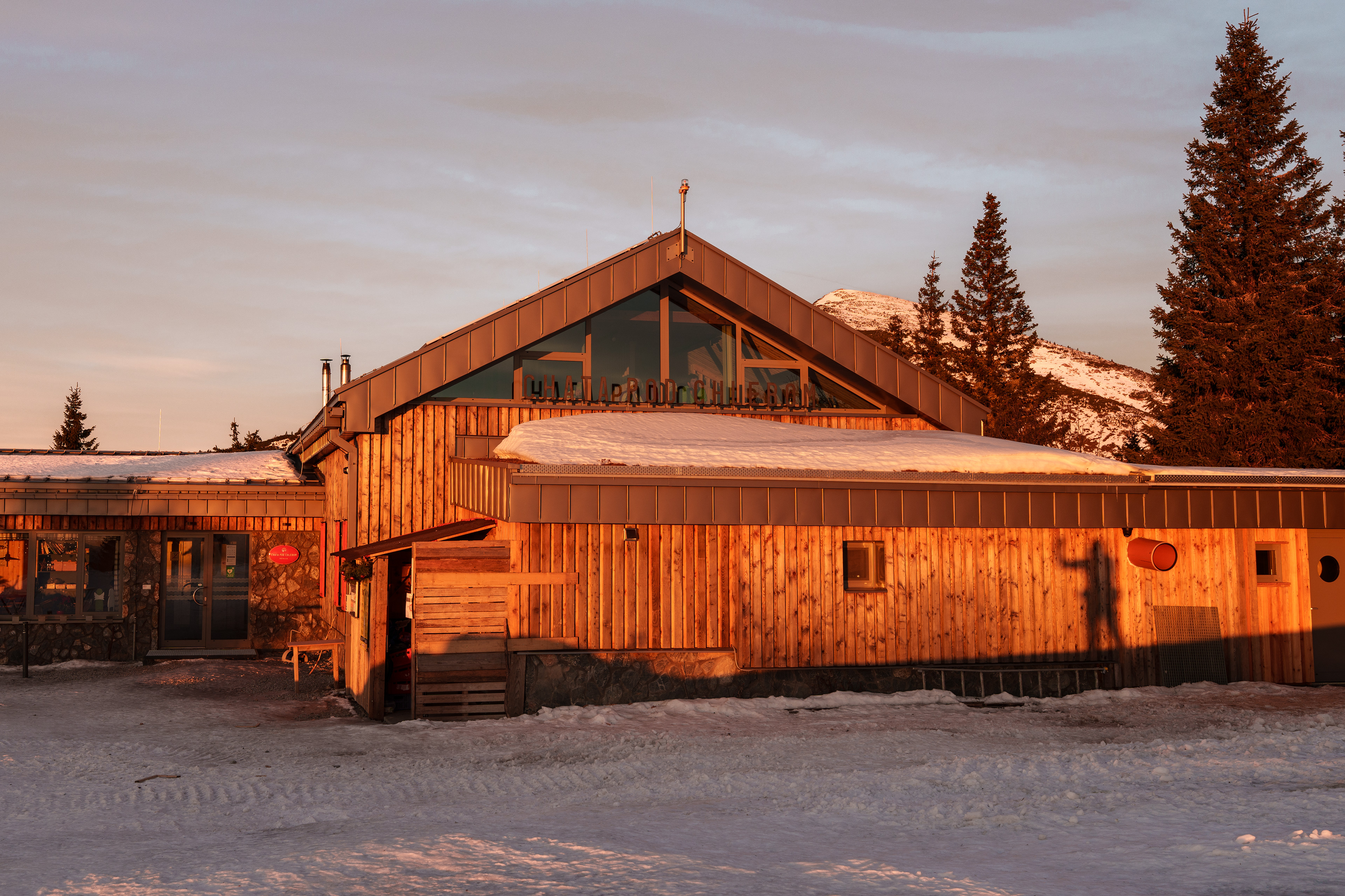 Chata pod Chlebom (1423 m)