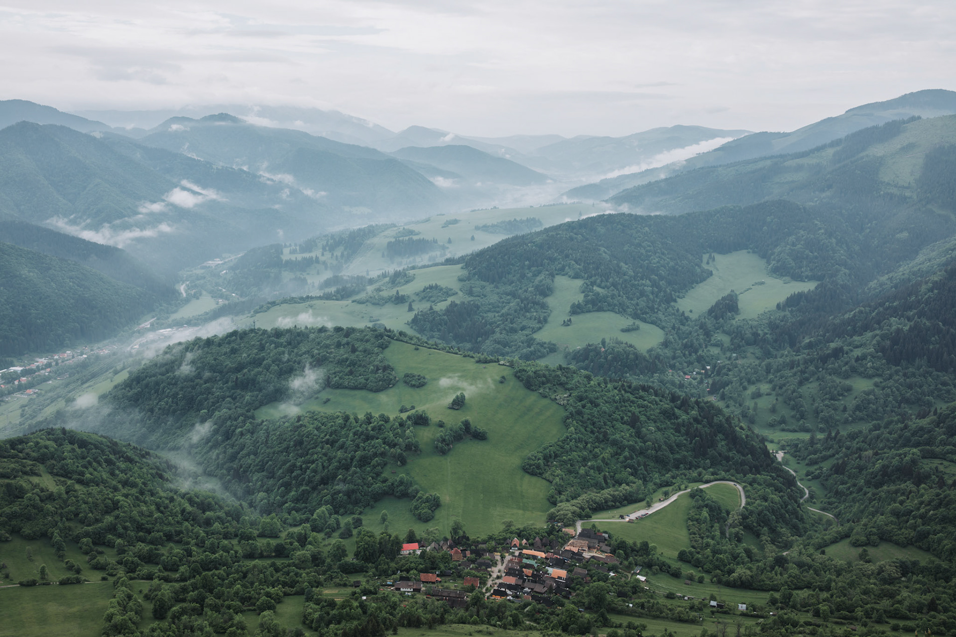 Vlkolínec village from Sidorovo