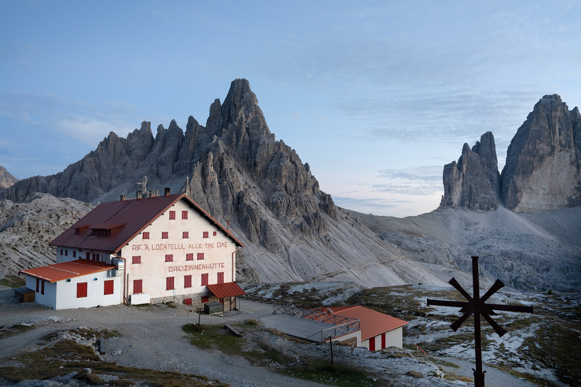 Rifugio Antonio Locatelli (2405 m)