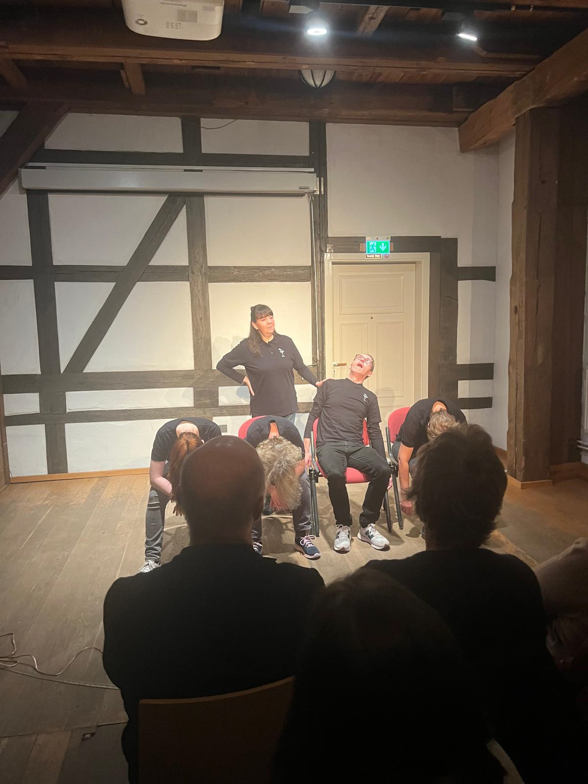 Pahologe Steffi beschreibt 4 Leichen