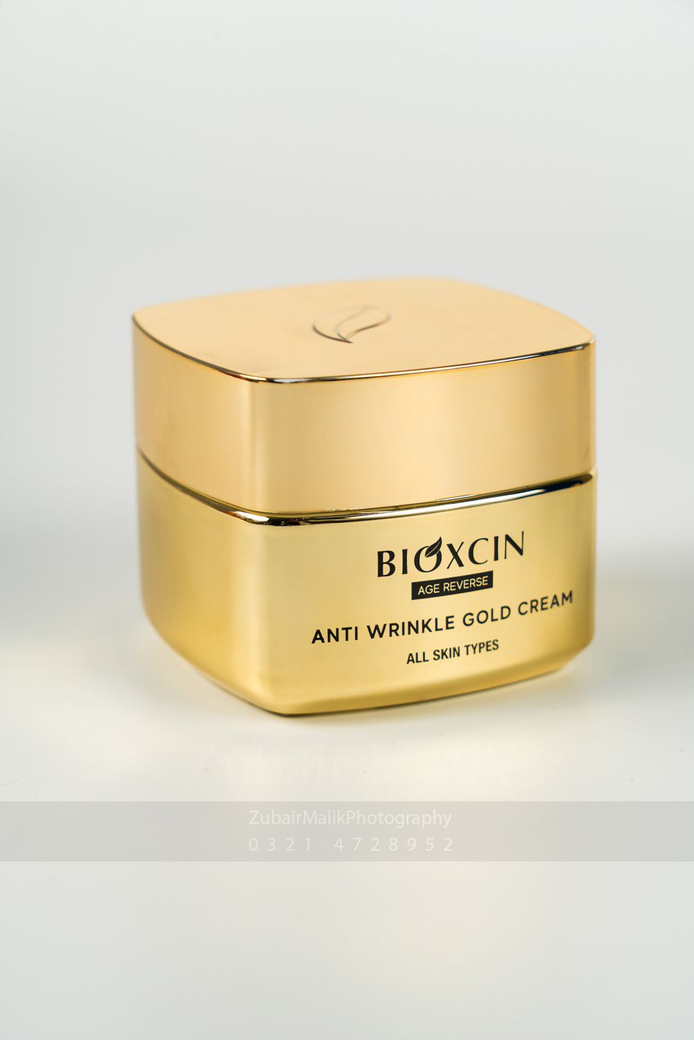 Night cream Shopify product photography with white background in Melbourne