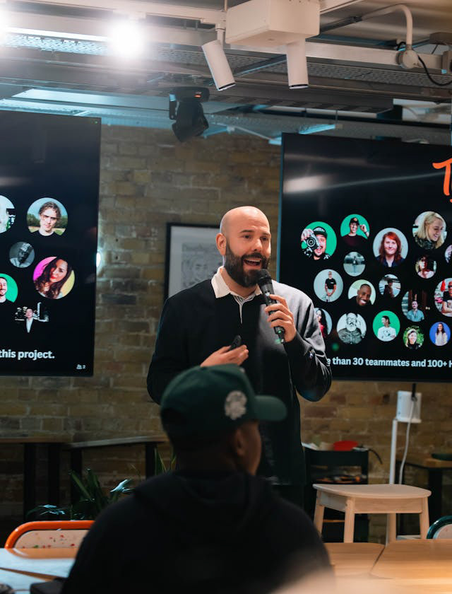 Corporate event photography Melbourne – conference speaker presentation