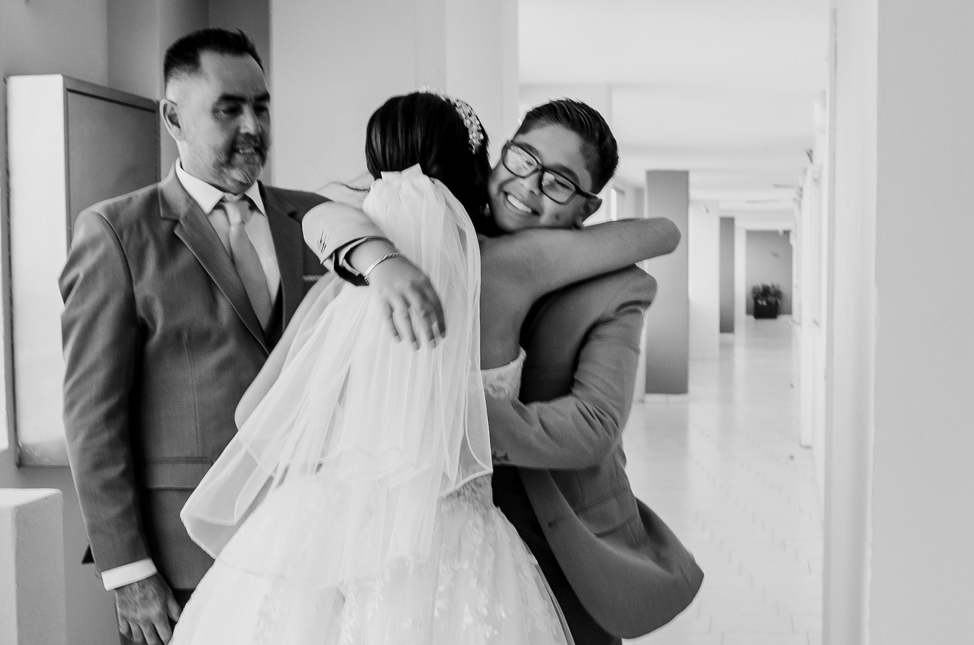 first look brother and bride