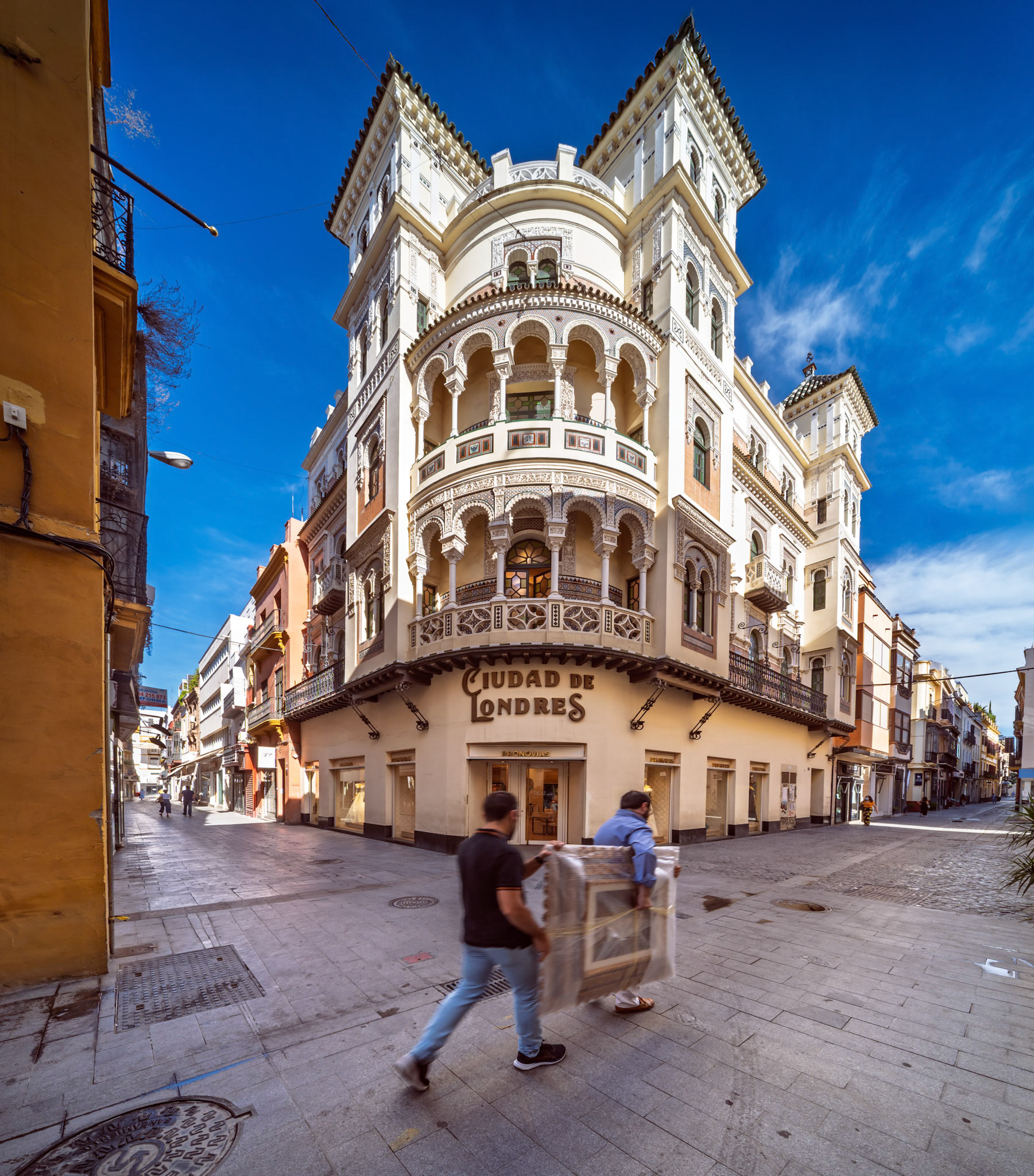 Ciudad de Londres, Seville—Espiau’s 1914 neomudéjar landmark fuses arabesque ornamentation with commercial elegance at the heart of the historic center.