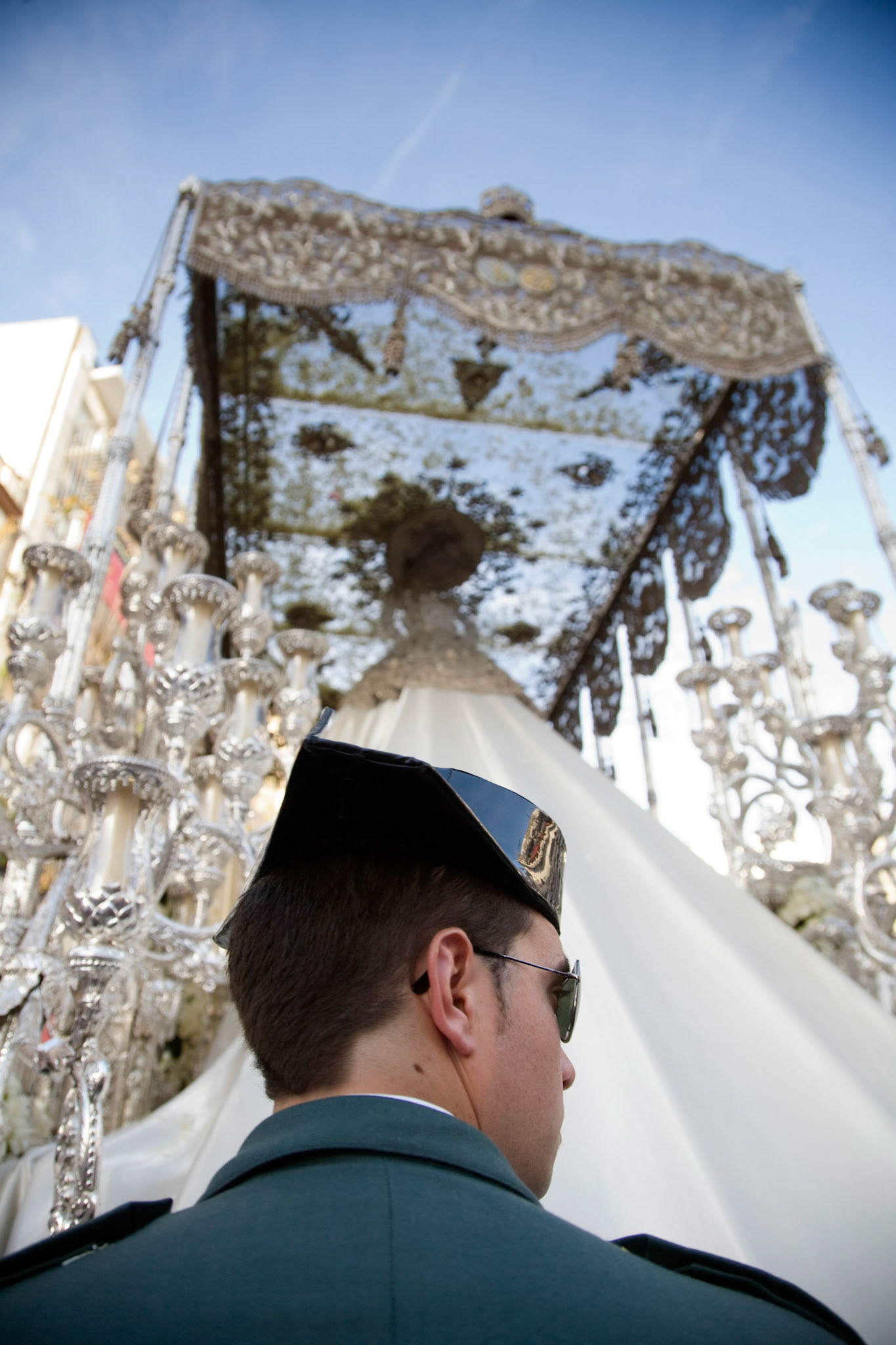 Civil Guard escorting a float with the Virgin image, Palm Sunday 2008, Seville, Spain