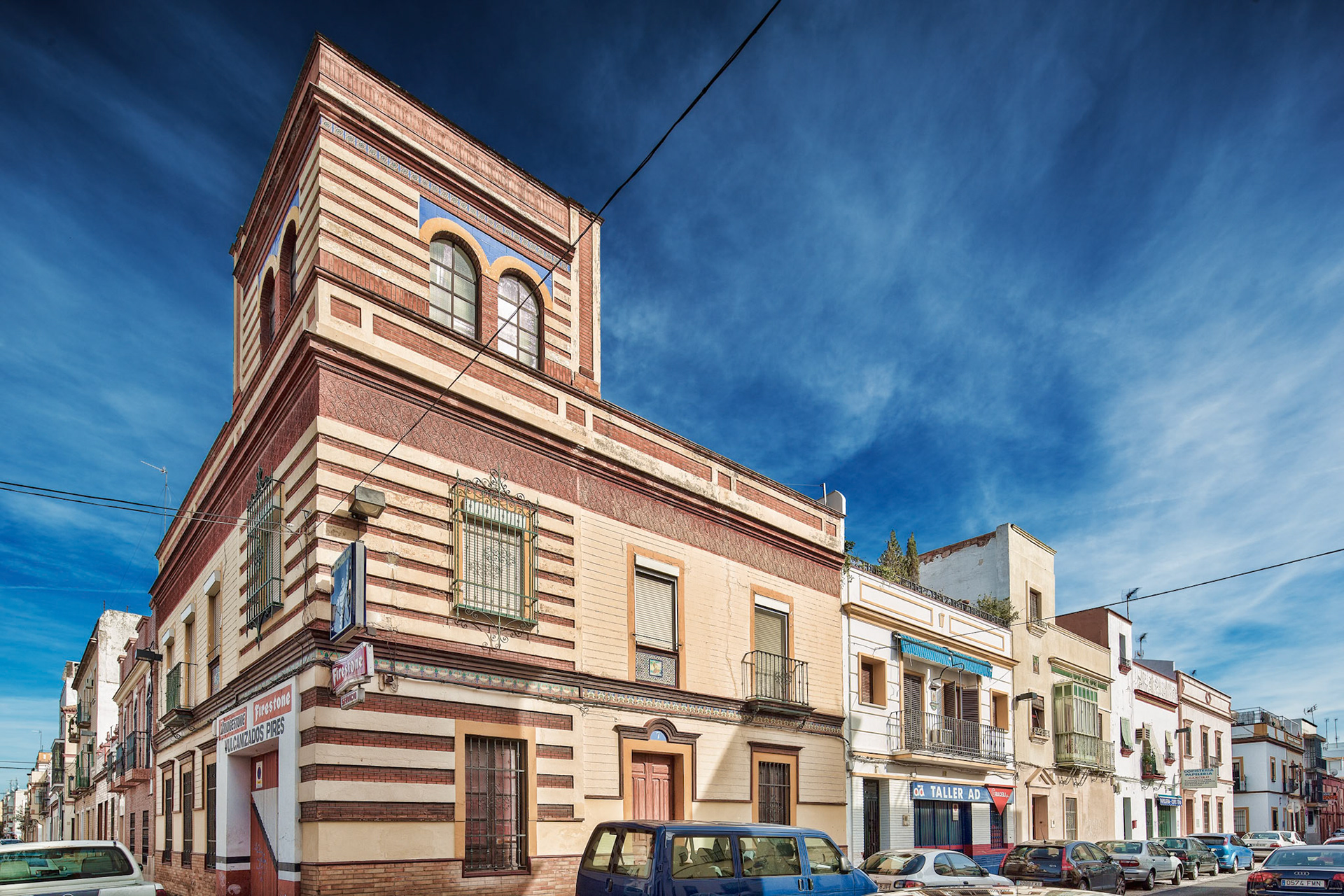 Seville, Spain, Dec 9 2012, Explore early 20th-century homes in Seville's Retiro Obrero, reflecting social housing initiatives and regionalist architecture.