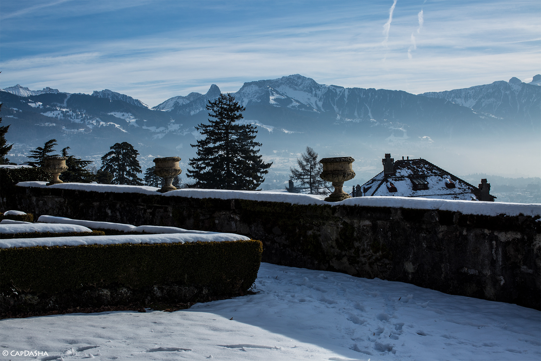 Paesaggio promozione turistica Svizzera vista sul lago.