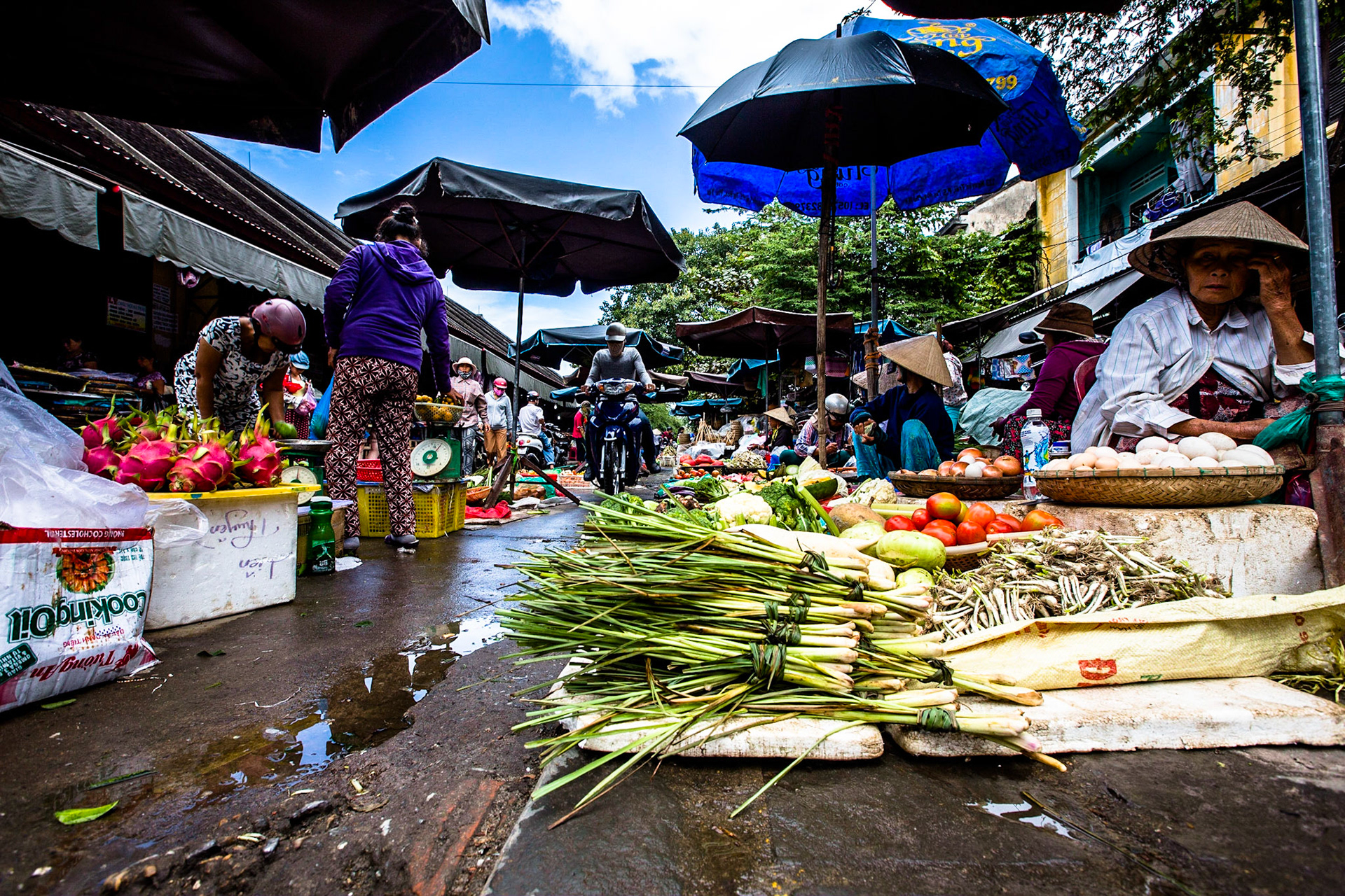 Busy market in Hoi An Vietnam