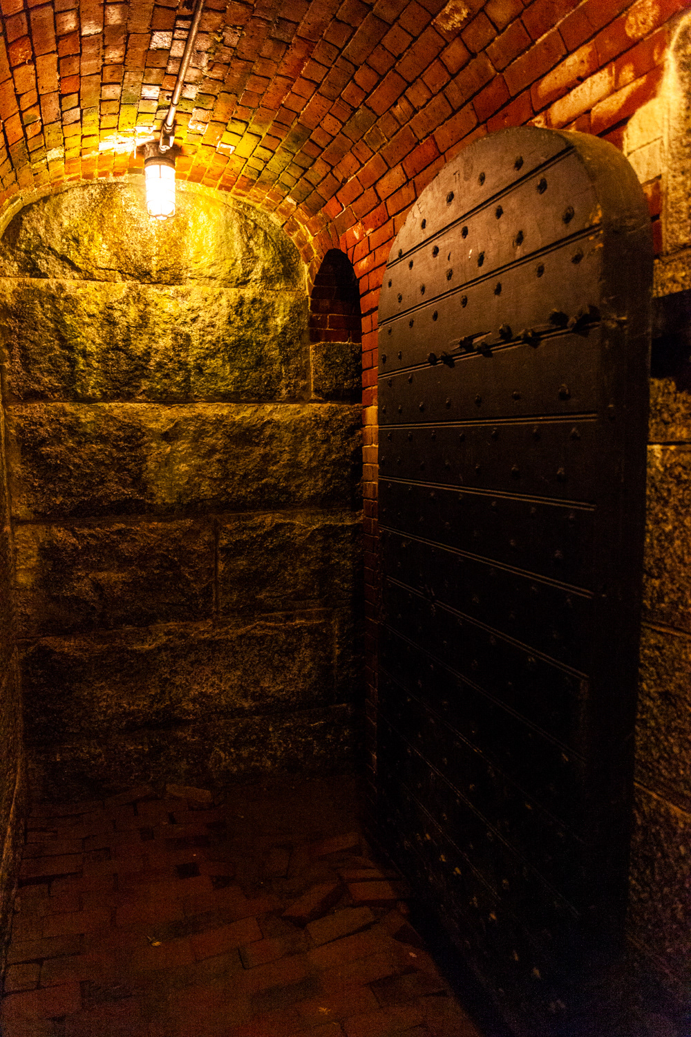Creep room I was too afraid to ask about.