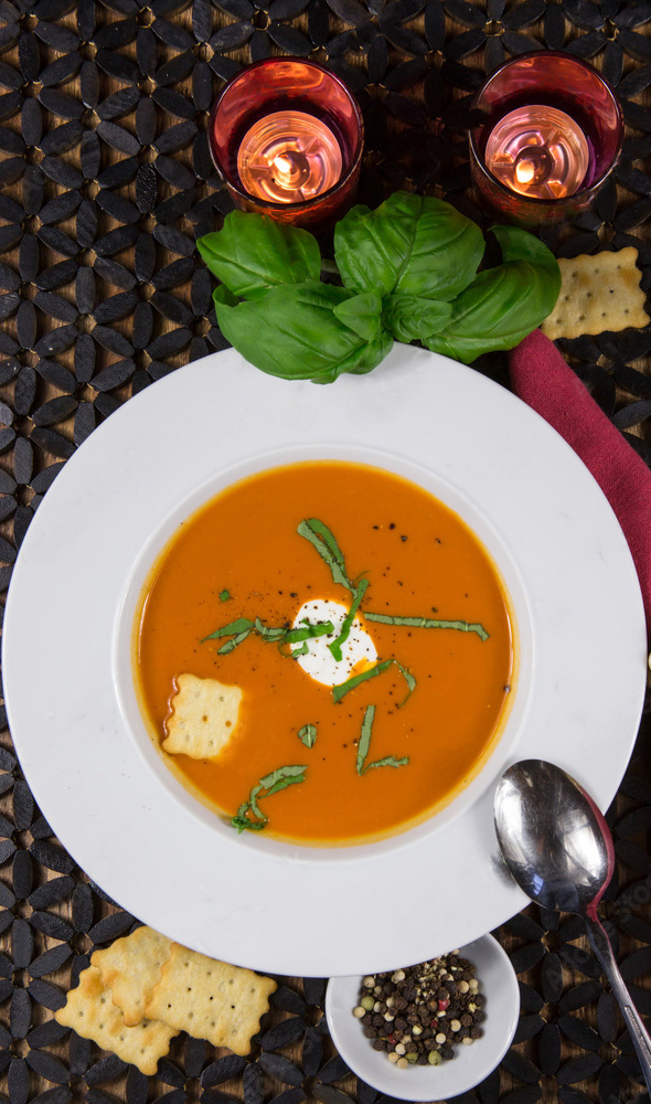 Roasted Red Pepper Tomato Bisque