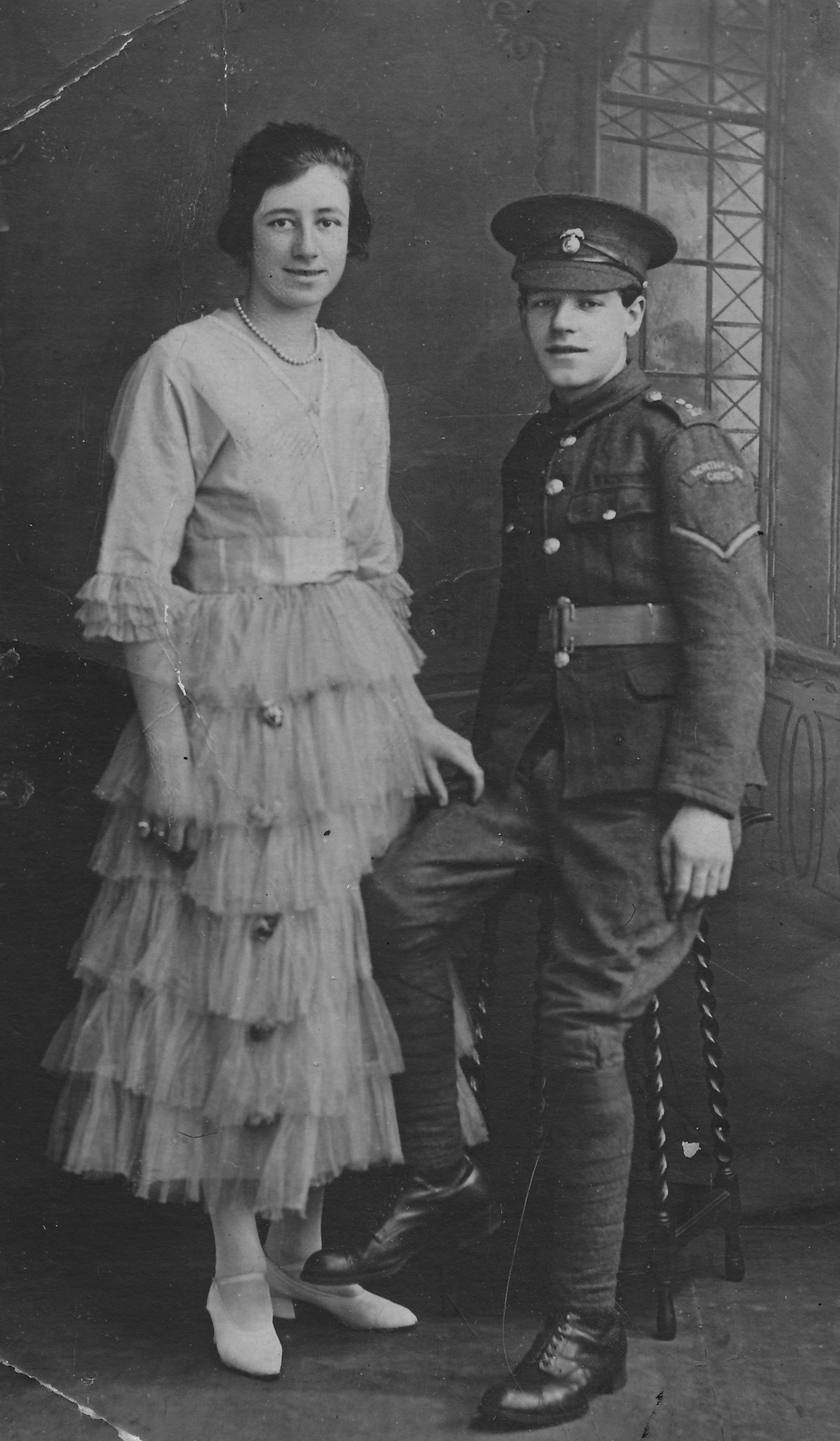 "To Aunt Grace from your neice Grace 1915"
