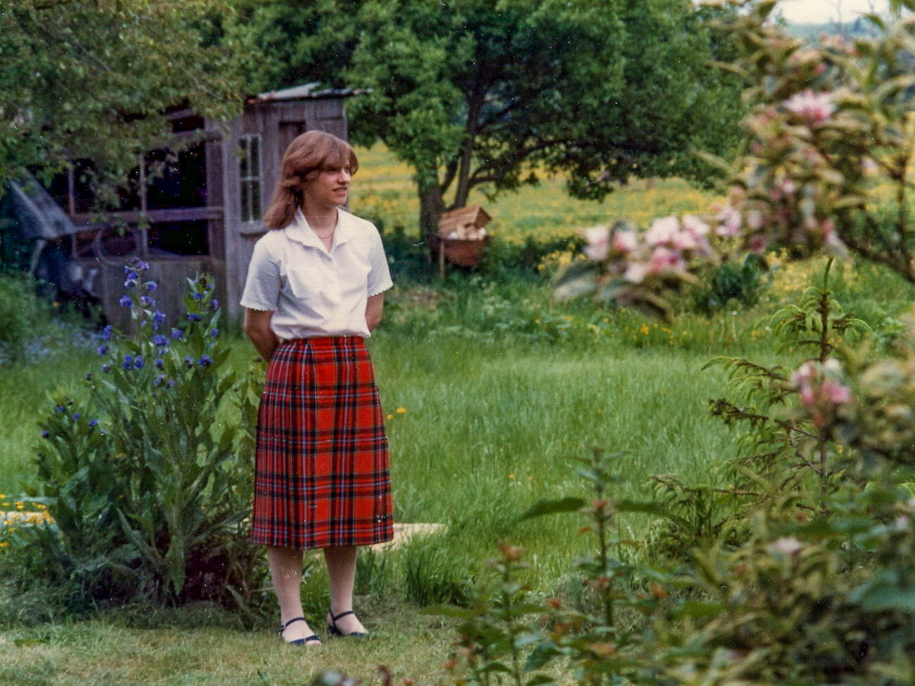 Lesley with her new kilt