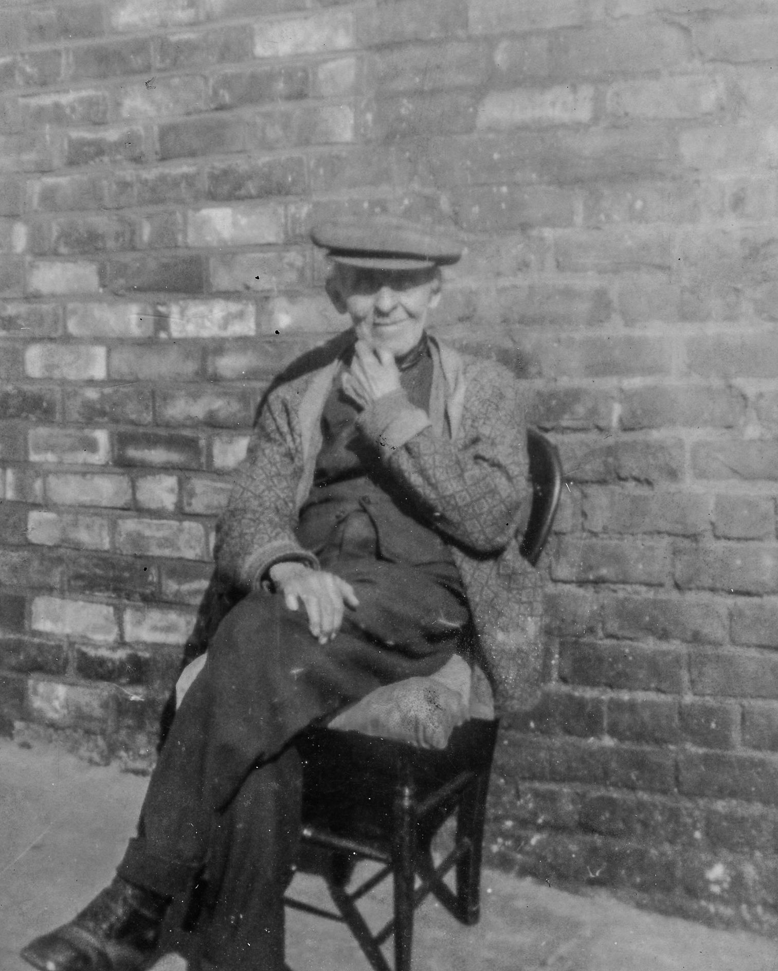 "Granda Barton - chair maker, noted for his half smoker chairs and rocking chairs" 1931