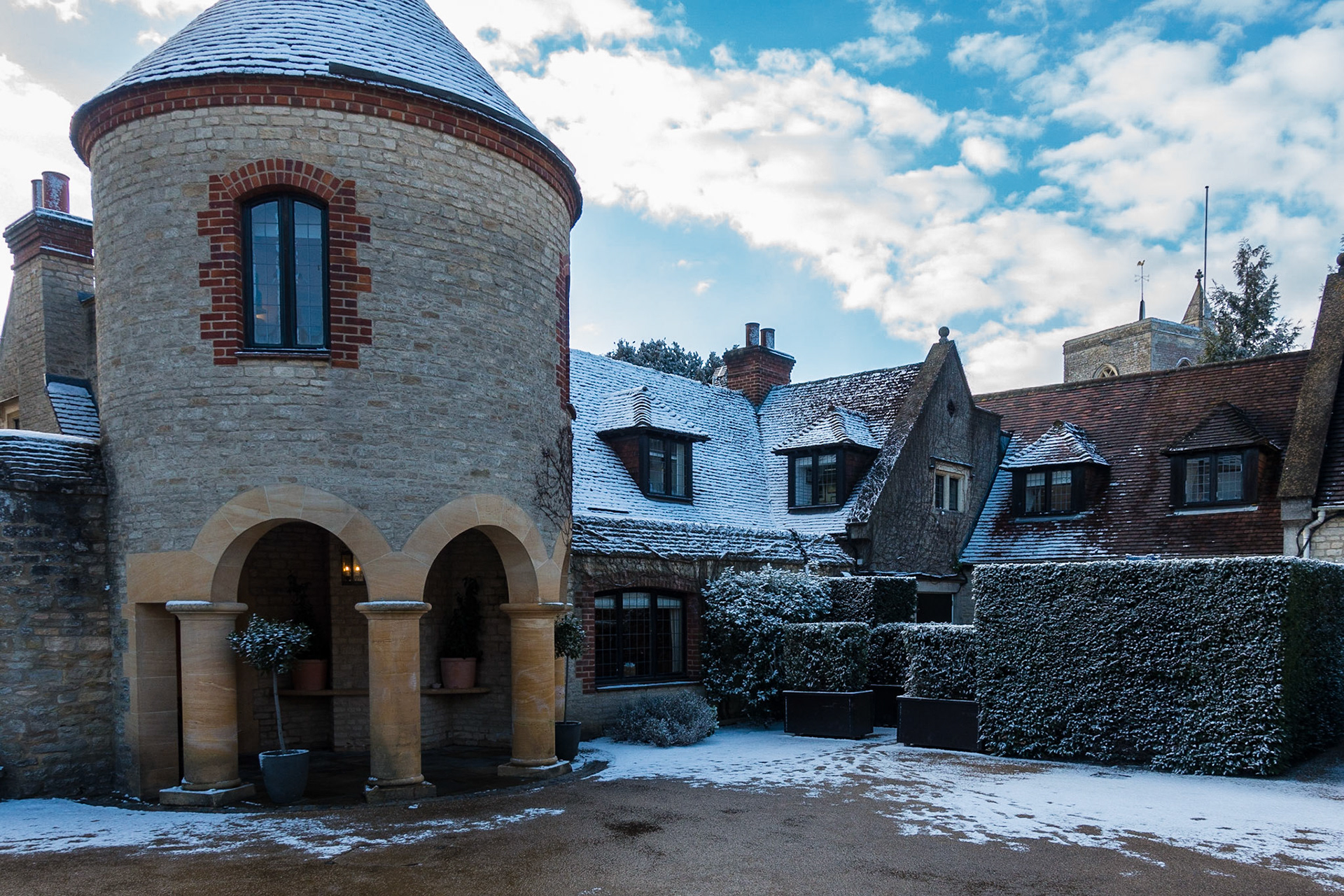 Le Manoir