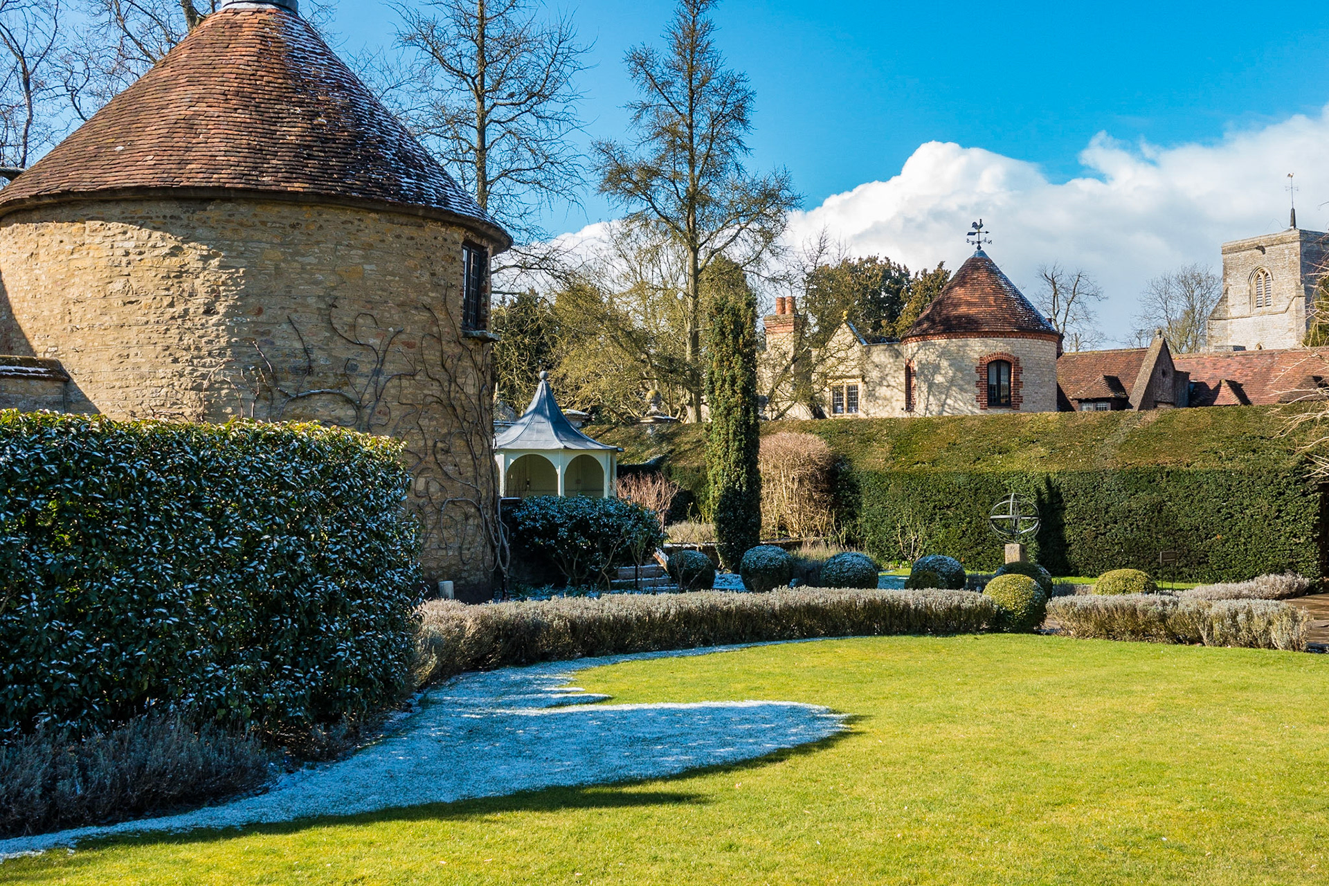 Le Manoir