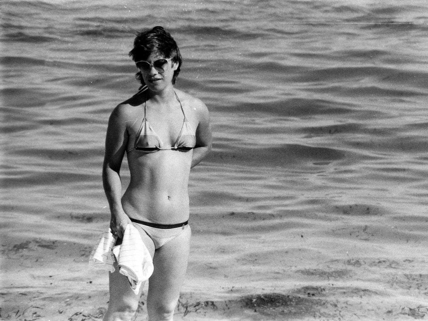 Lesley at Mombassa 1982